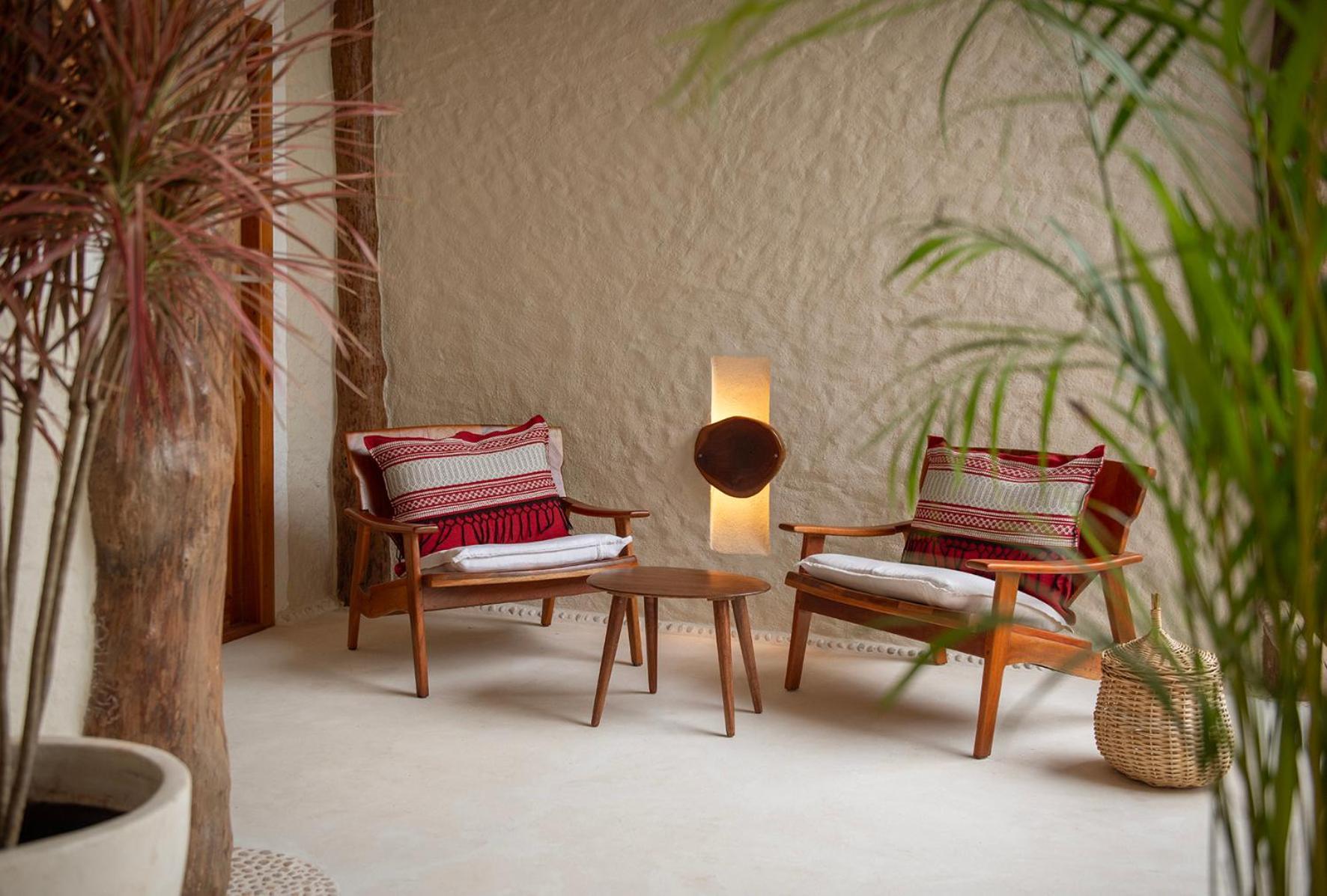 Mawimbi Boutique Hotel