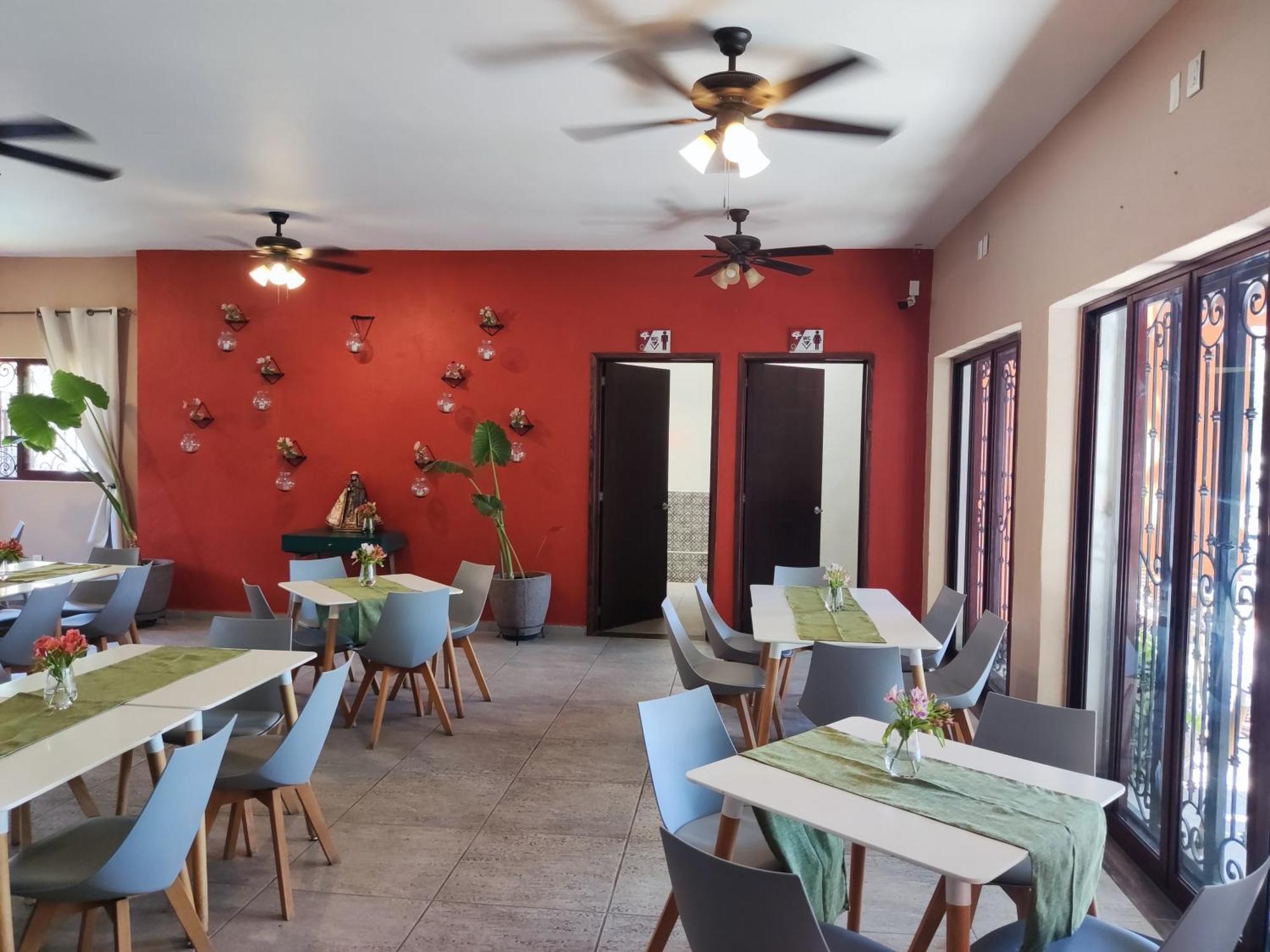 Delicias 4*