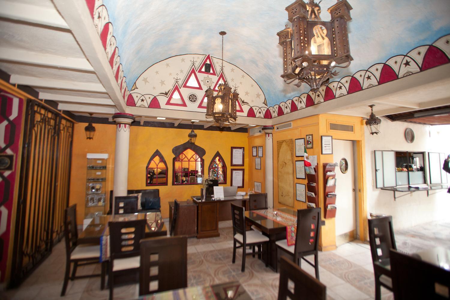Casa Blanca 4*