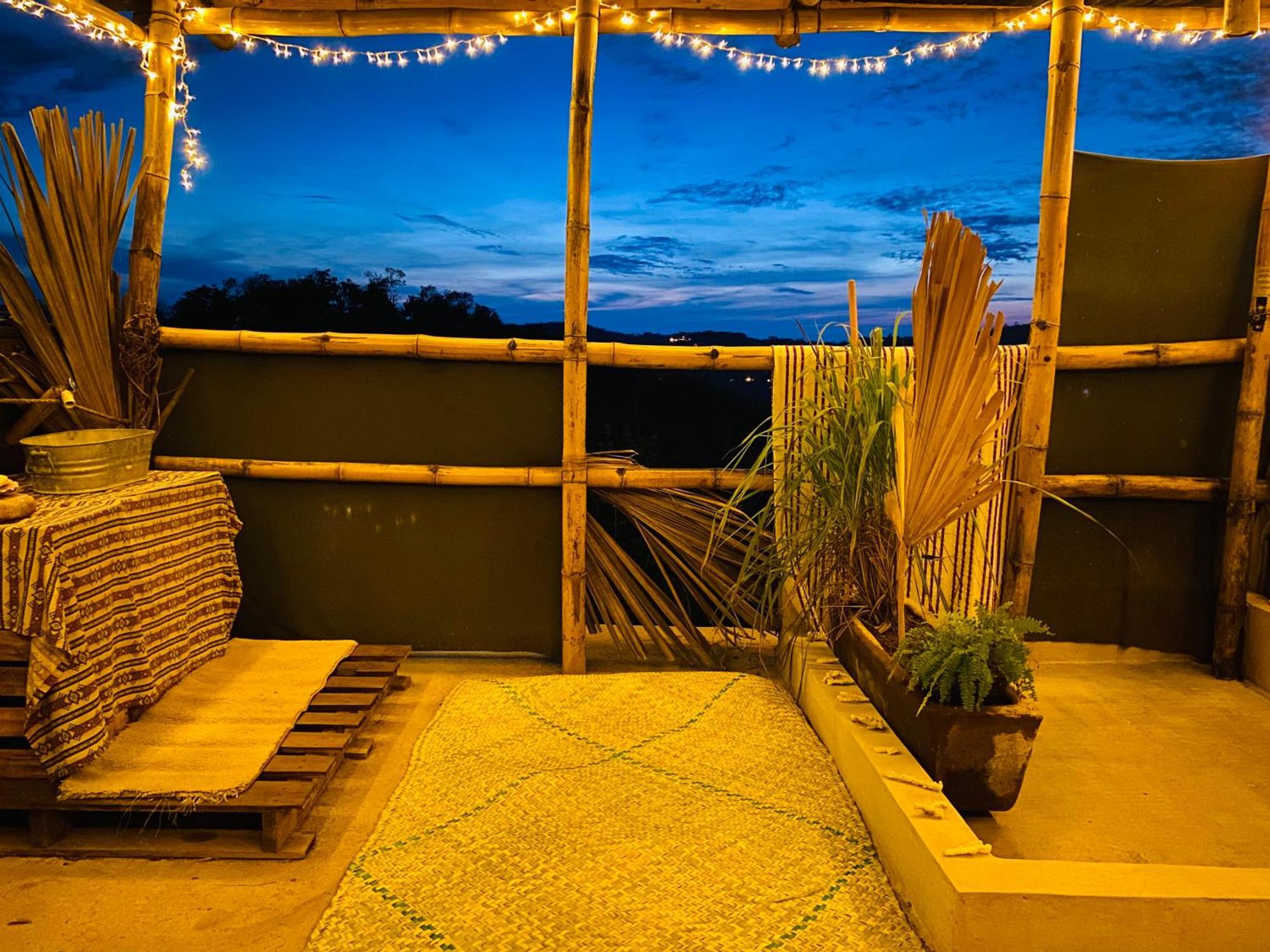 Bajo Estrellas Eco Glamping Luxury tent Mazunte