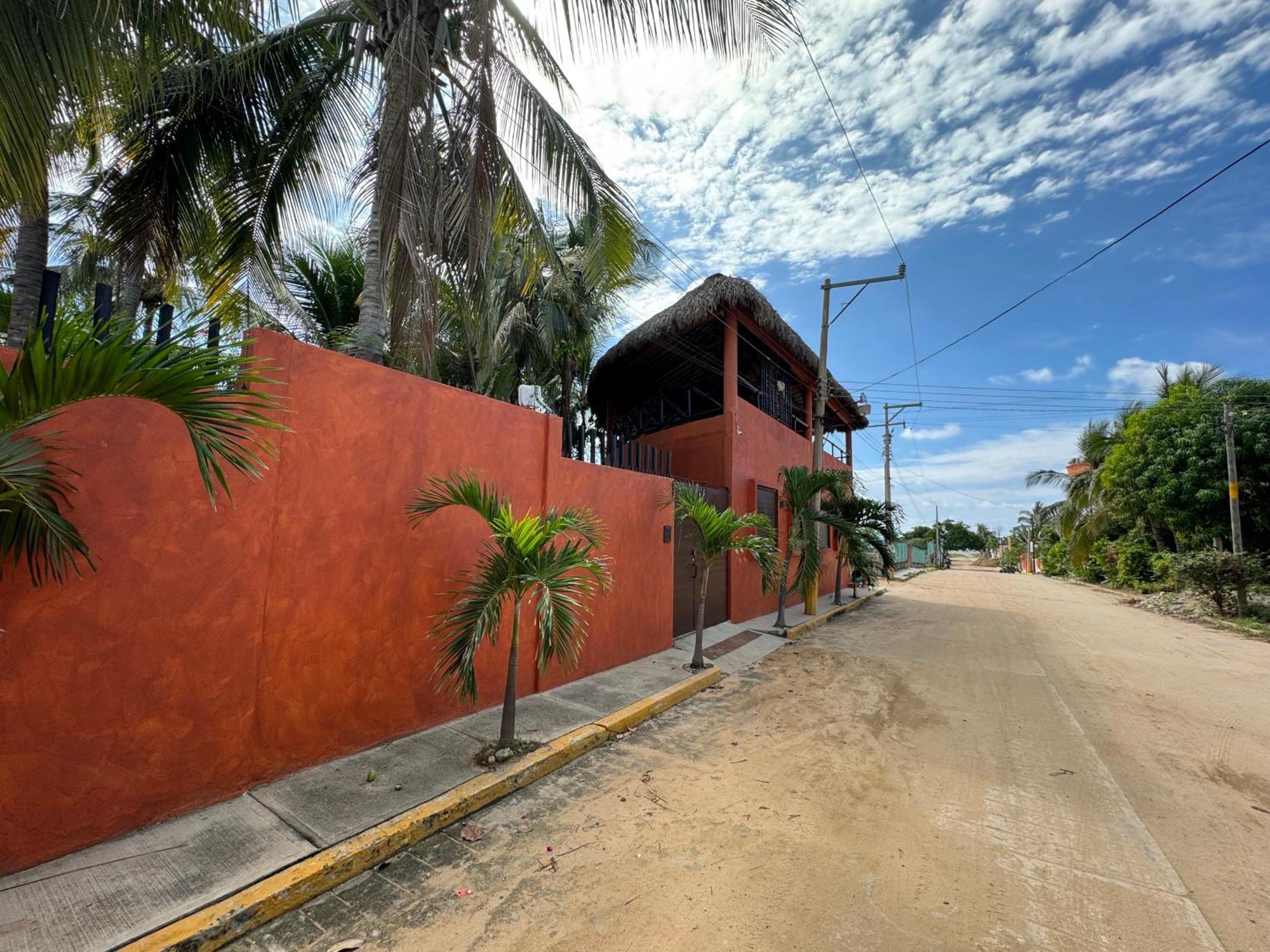 One Love * Puerto Escondido (Oaxaca)