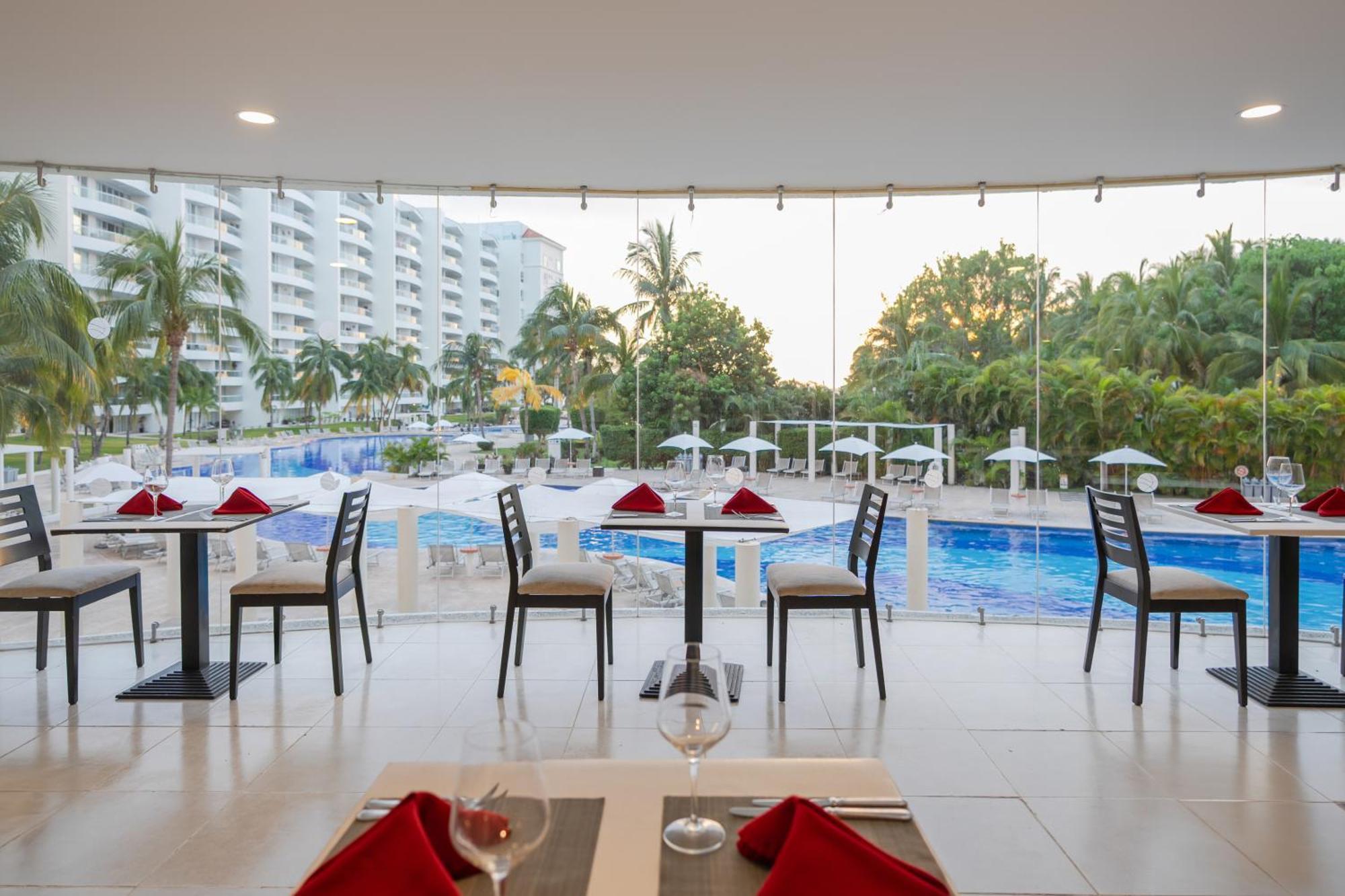 Wyndham Alltra Vallarta,