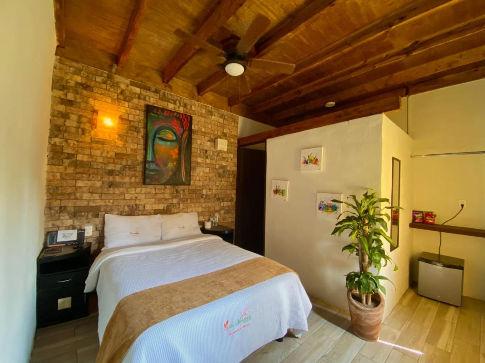 Hotel Mariposas 4*