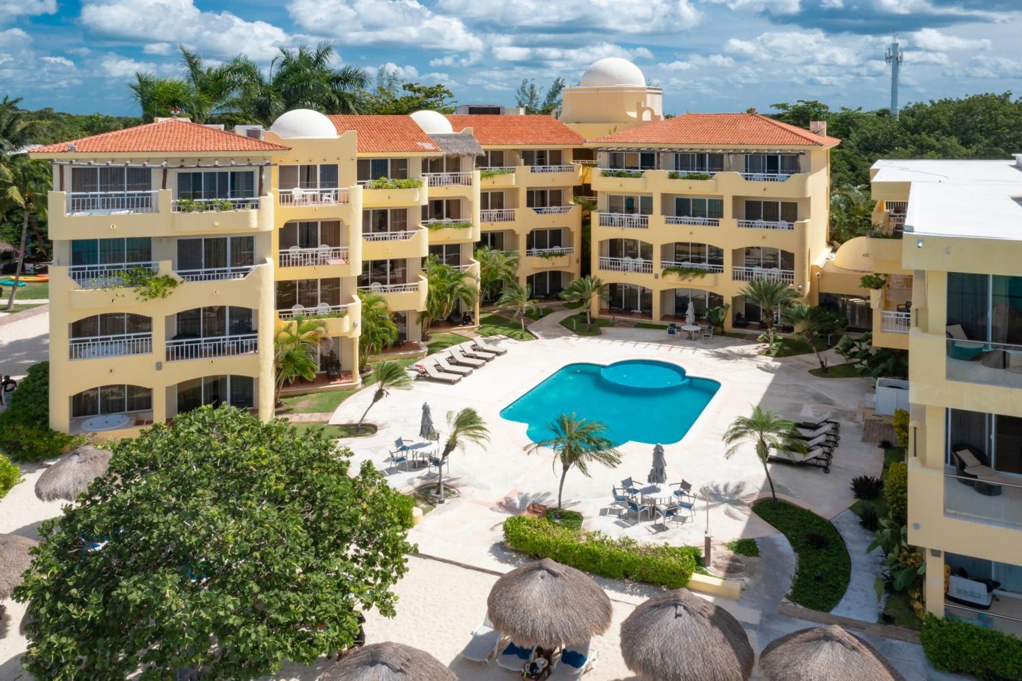 Playa Azul 4*