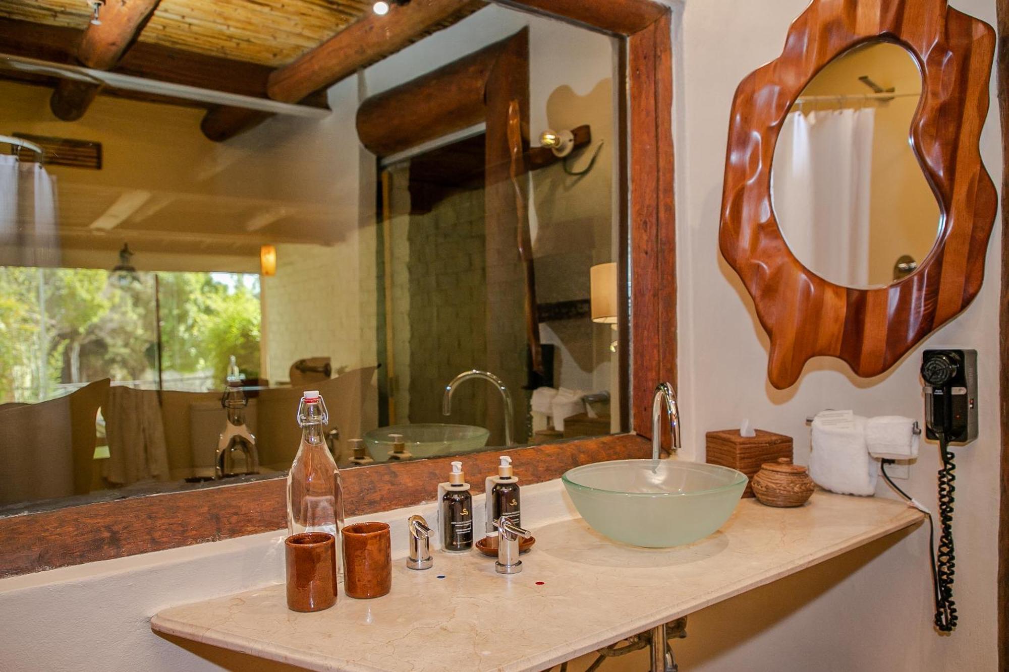 El Santuario & Resort