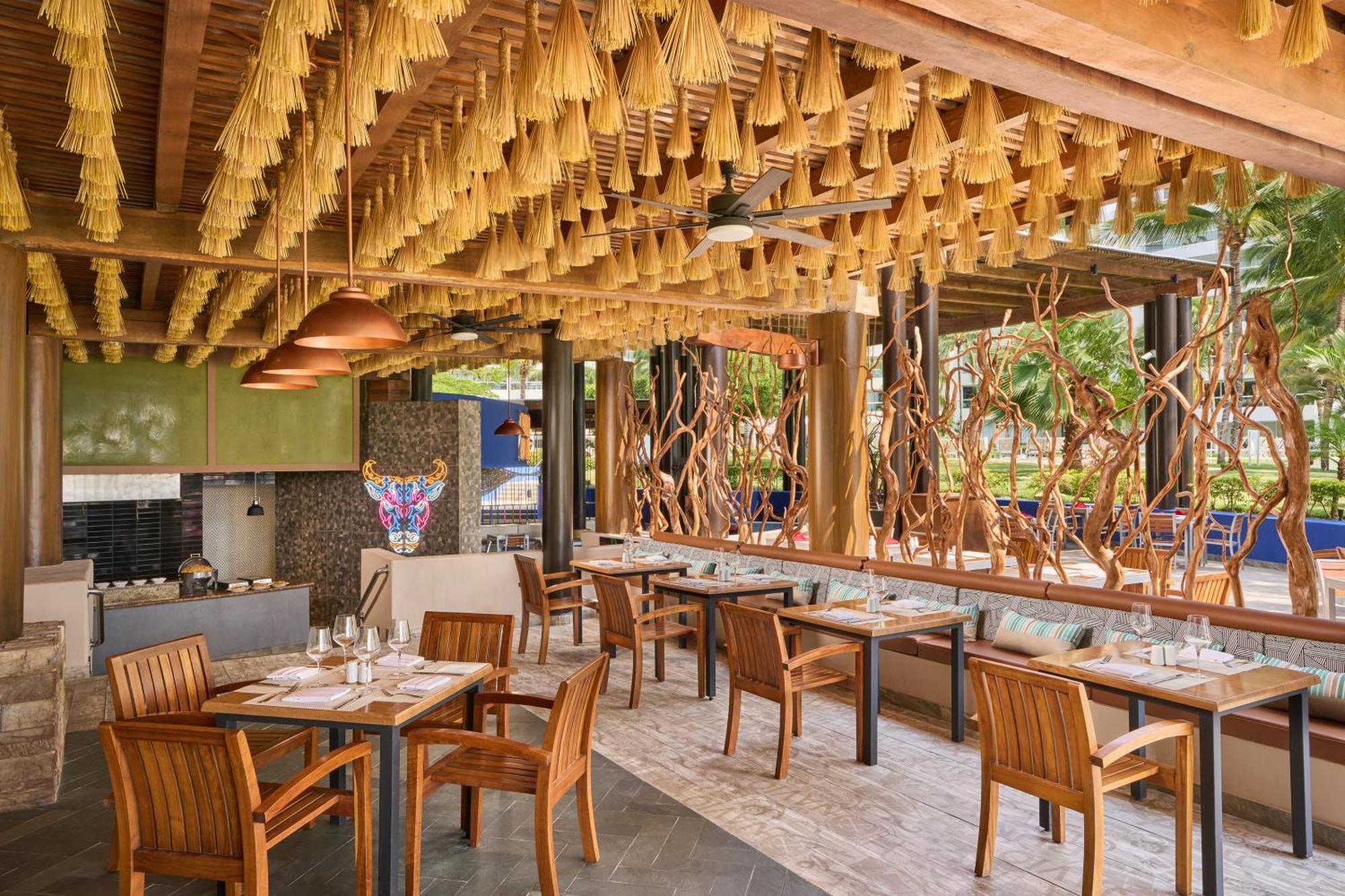 Resort Wyndham Alltra Vallarta,