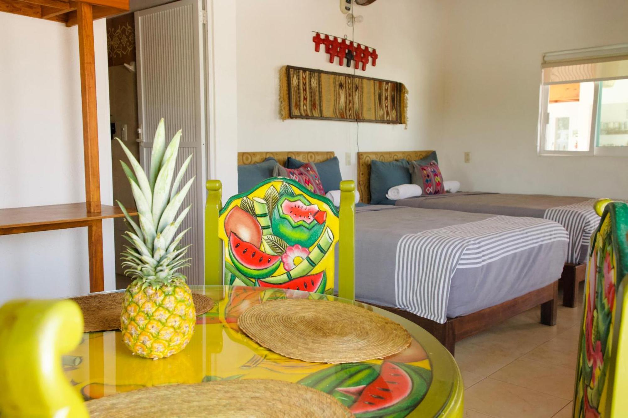 Lalora Hotel & Villas *