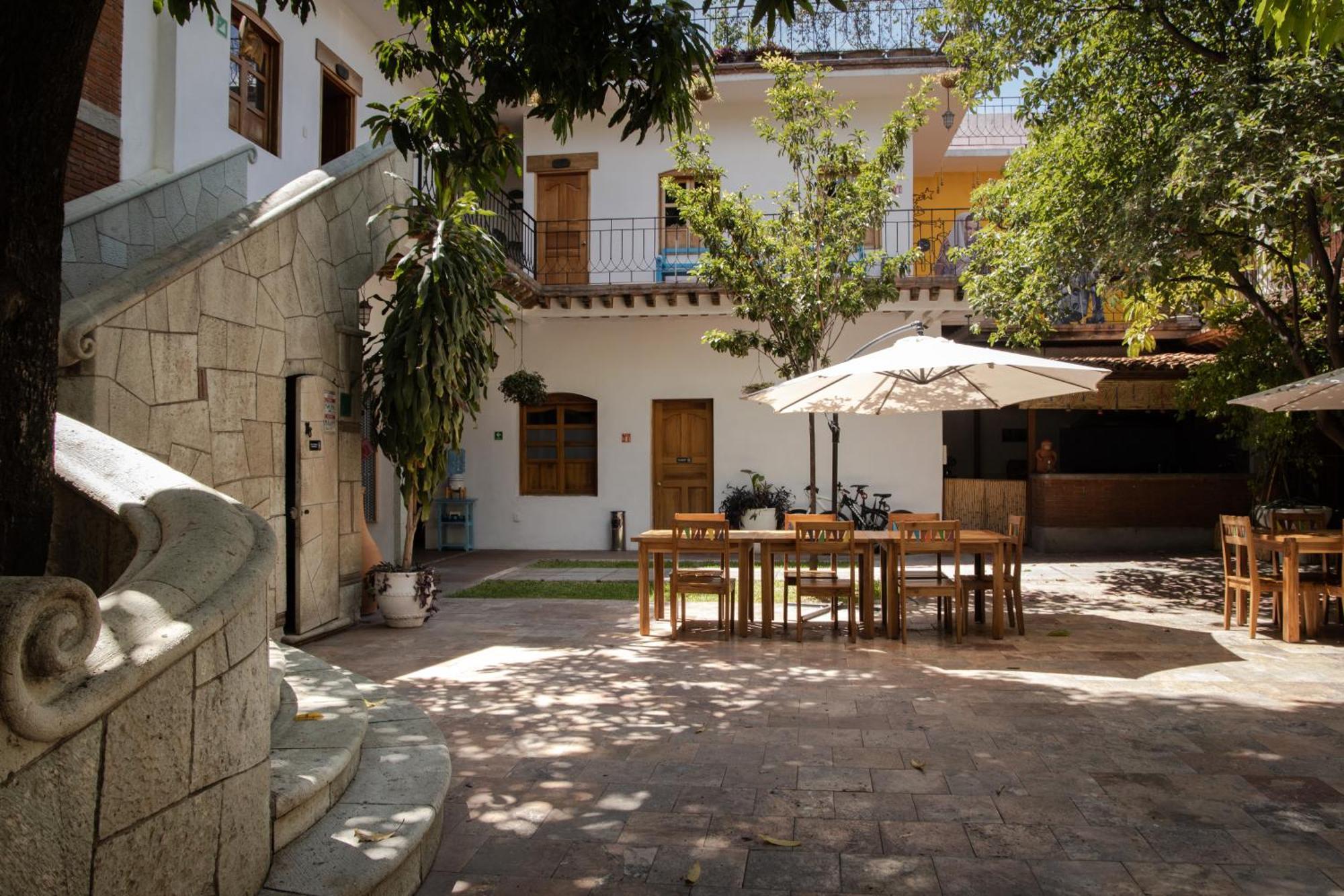 Nana Vida Hotel
