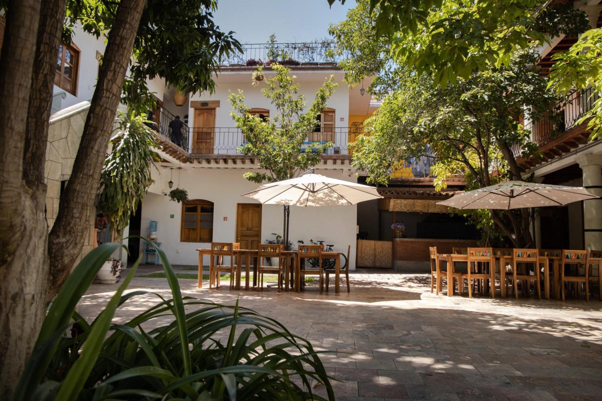 Nana Vida Hotel