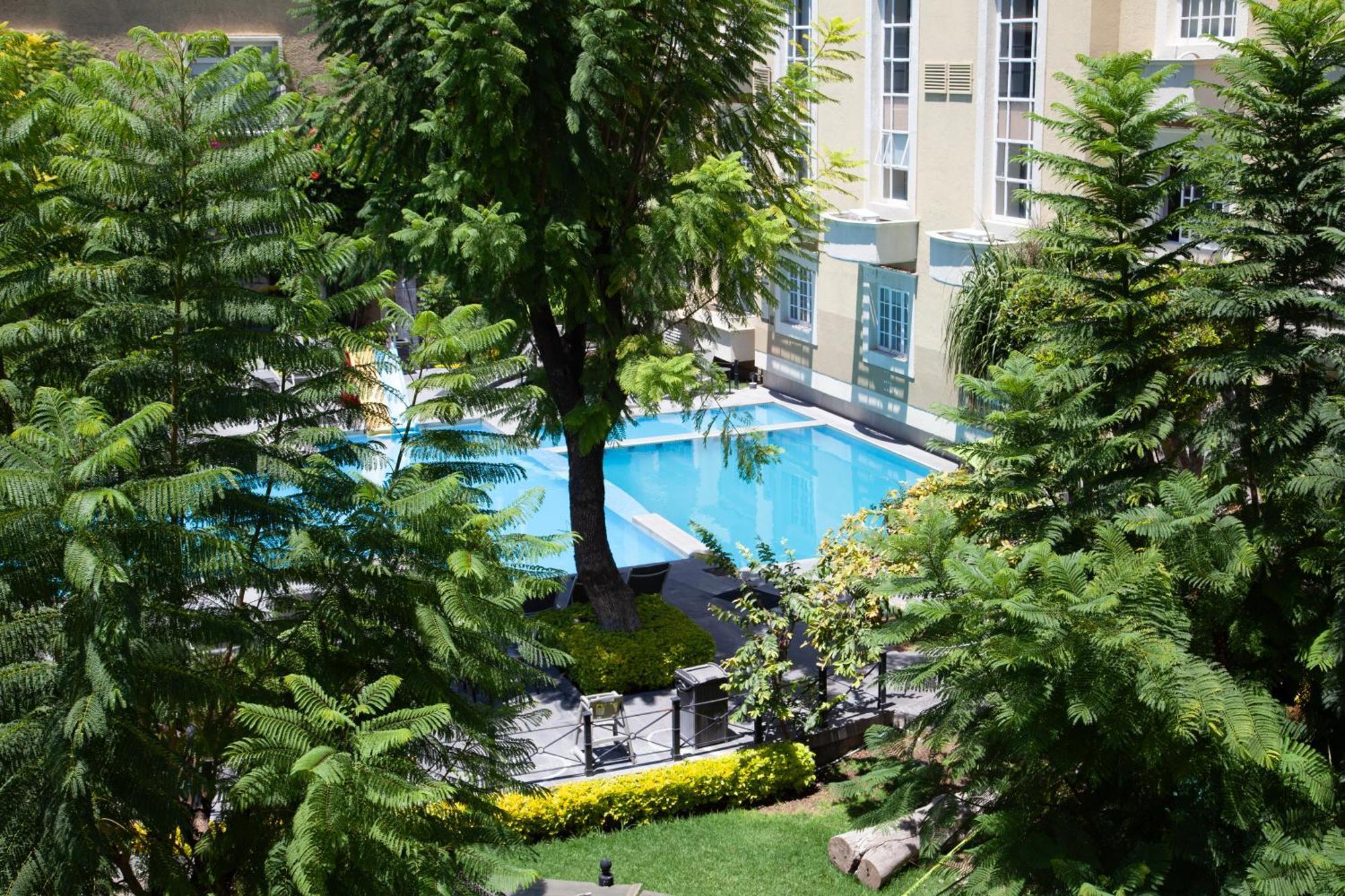 Plaza Camelinas 4* Queretaro