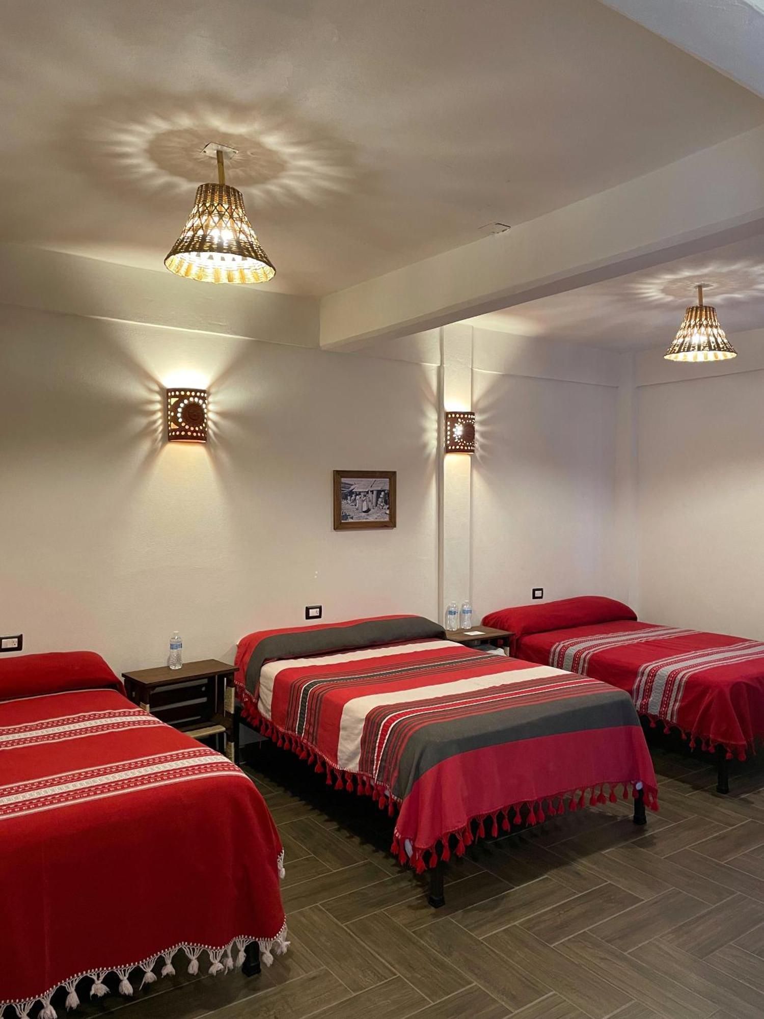 Yubazuu Hotel 2*