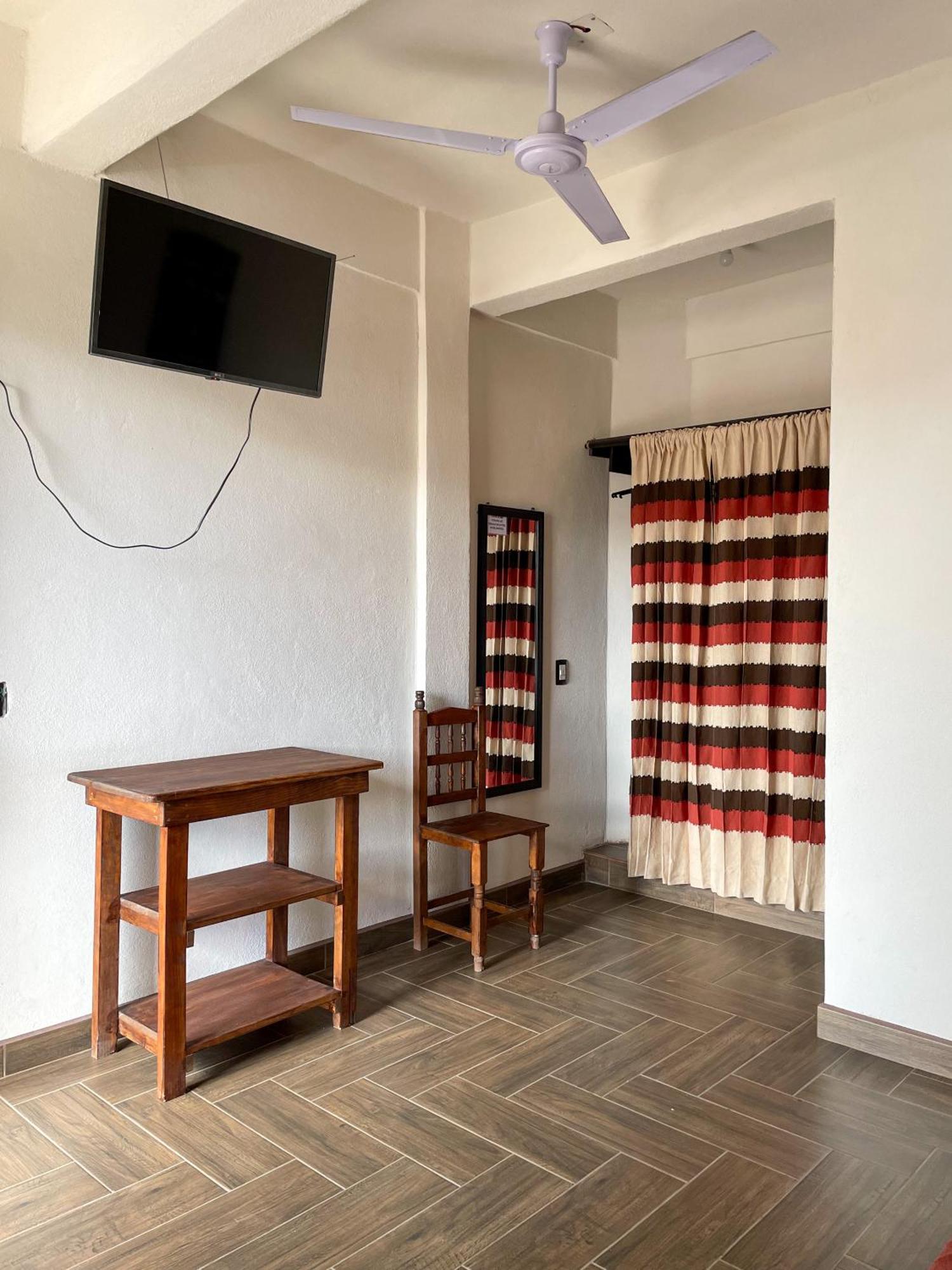 Yubazuu Hotel 2*