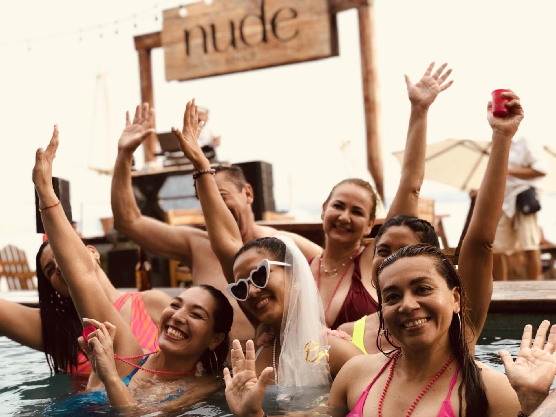 Hotel Nude & Club 3*