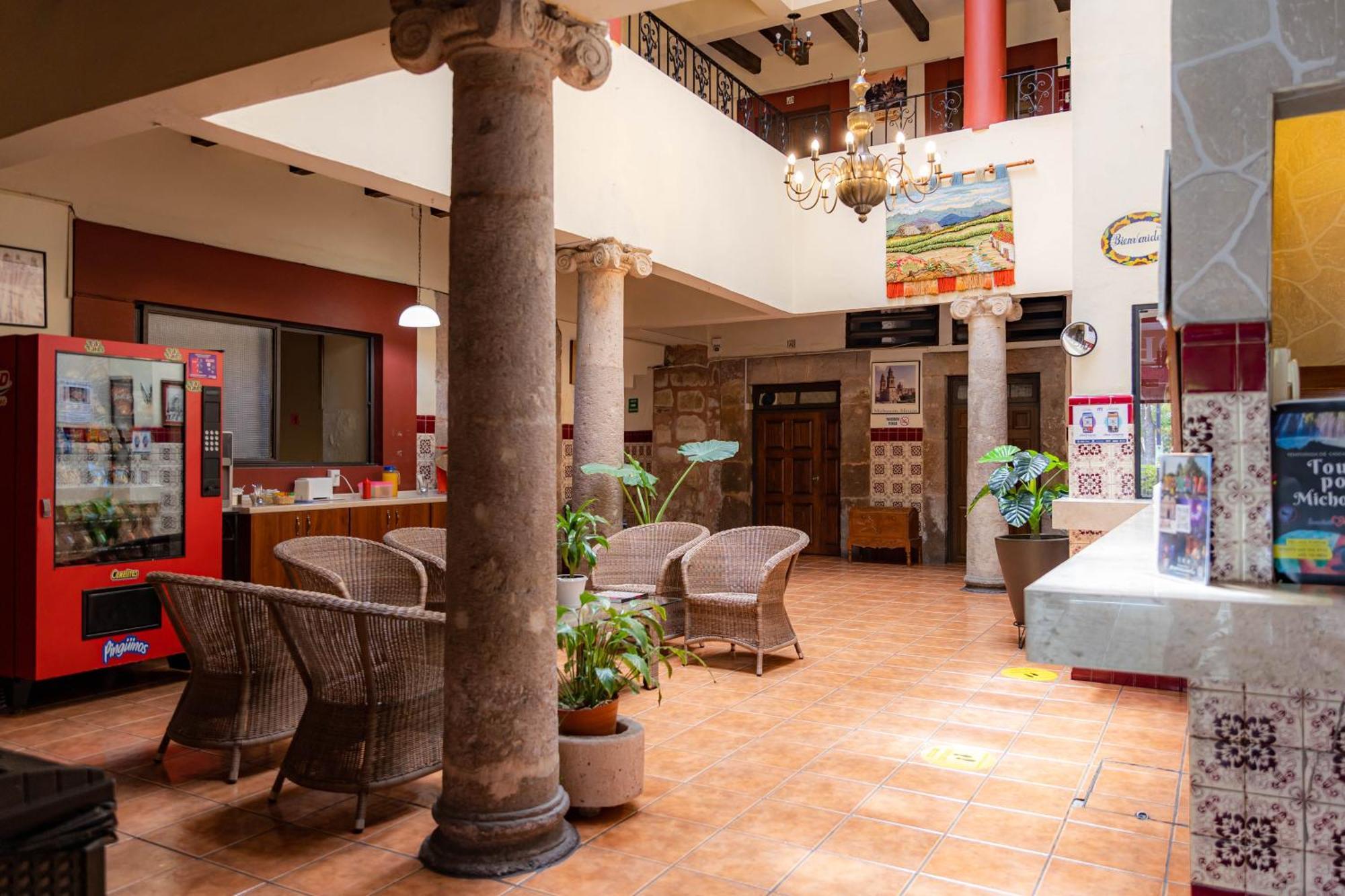 El Carmen, 3*