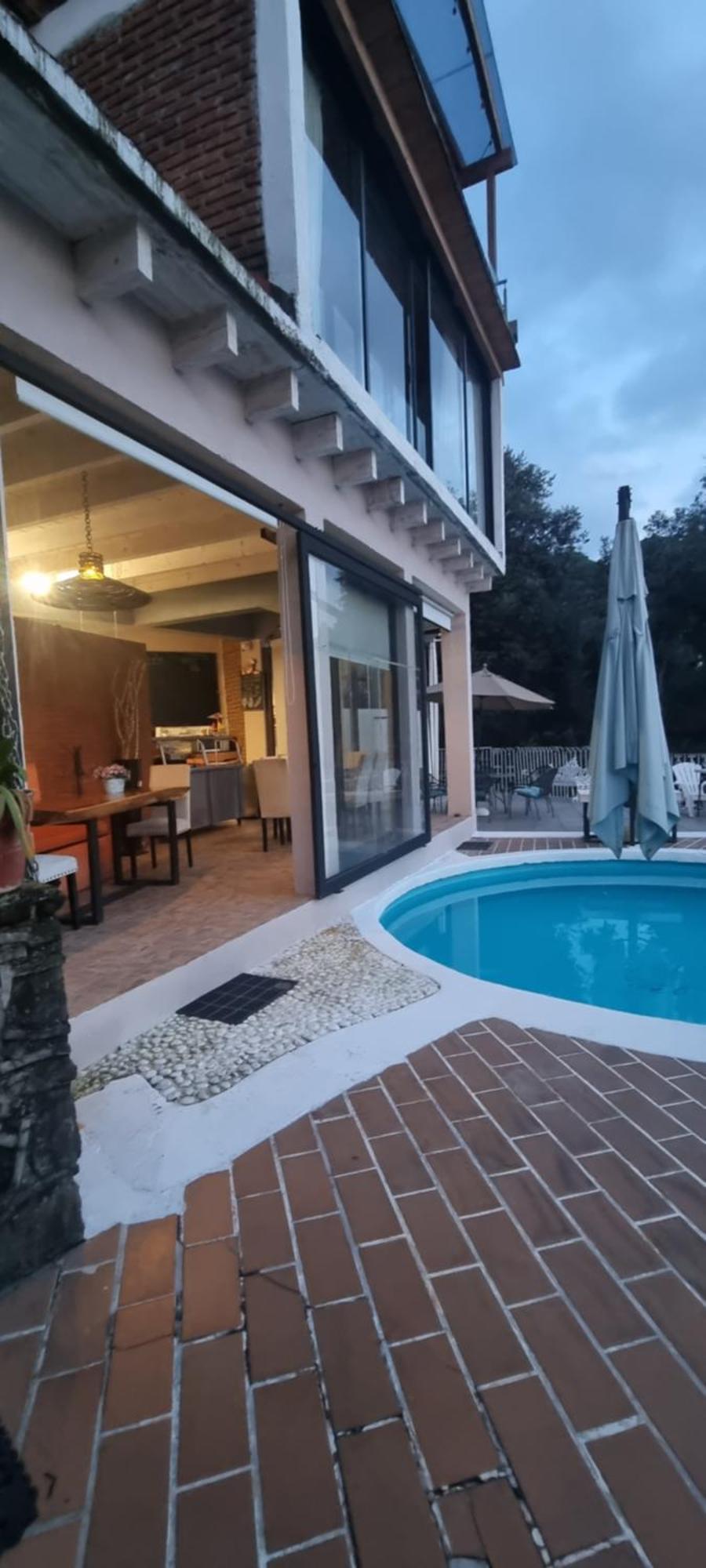 Hotel Revi 4*