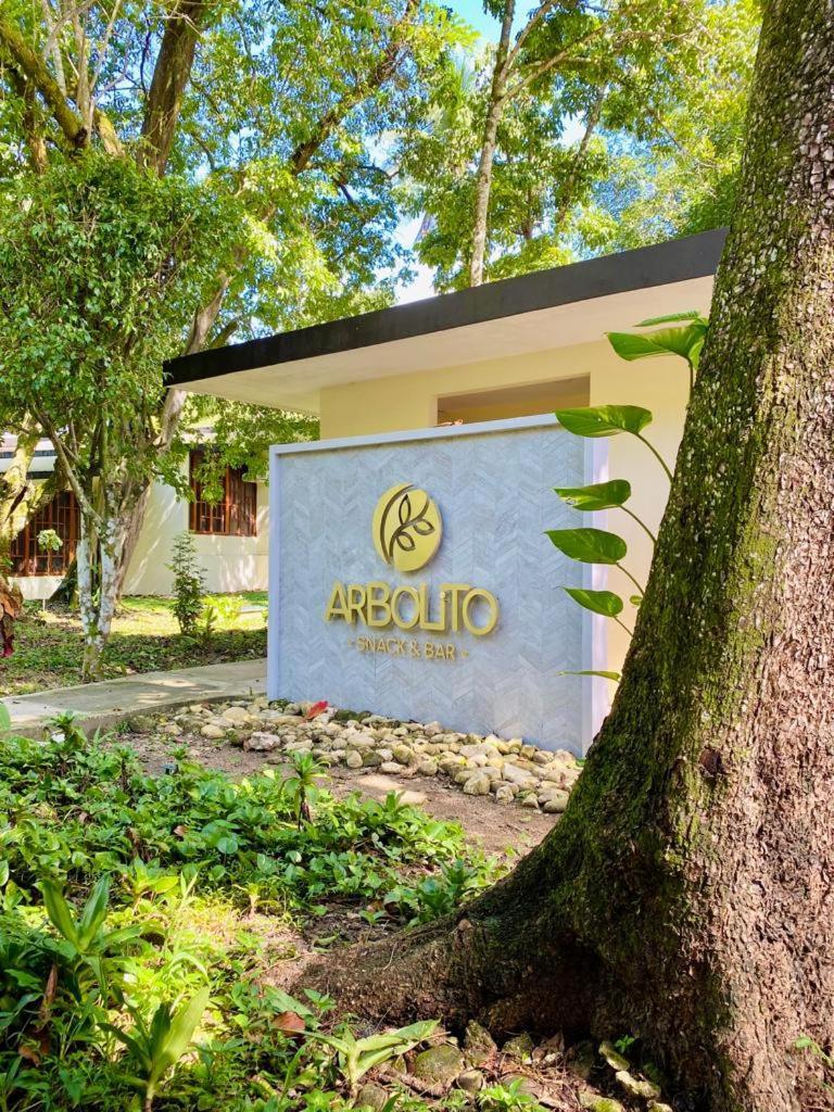 Nututun Hotel 4*