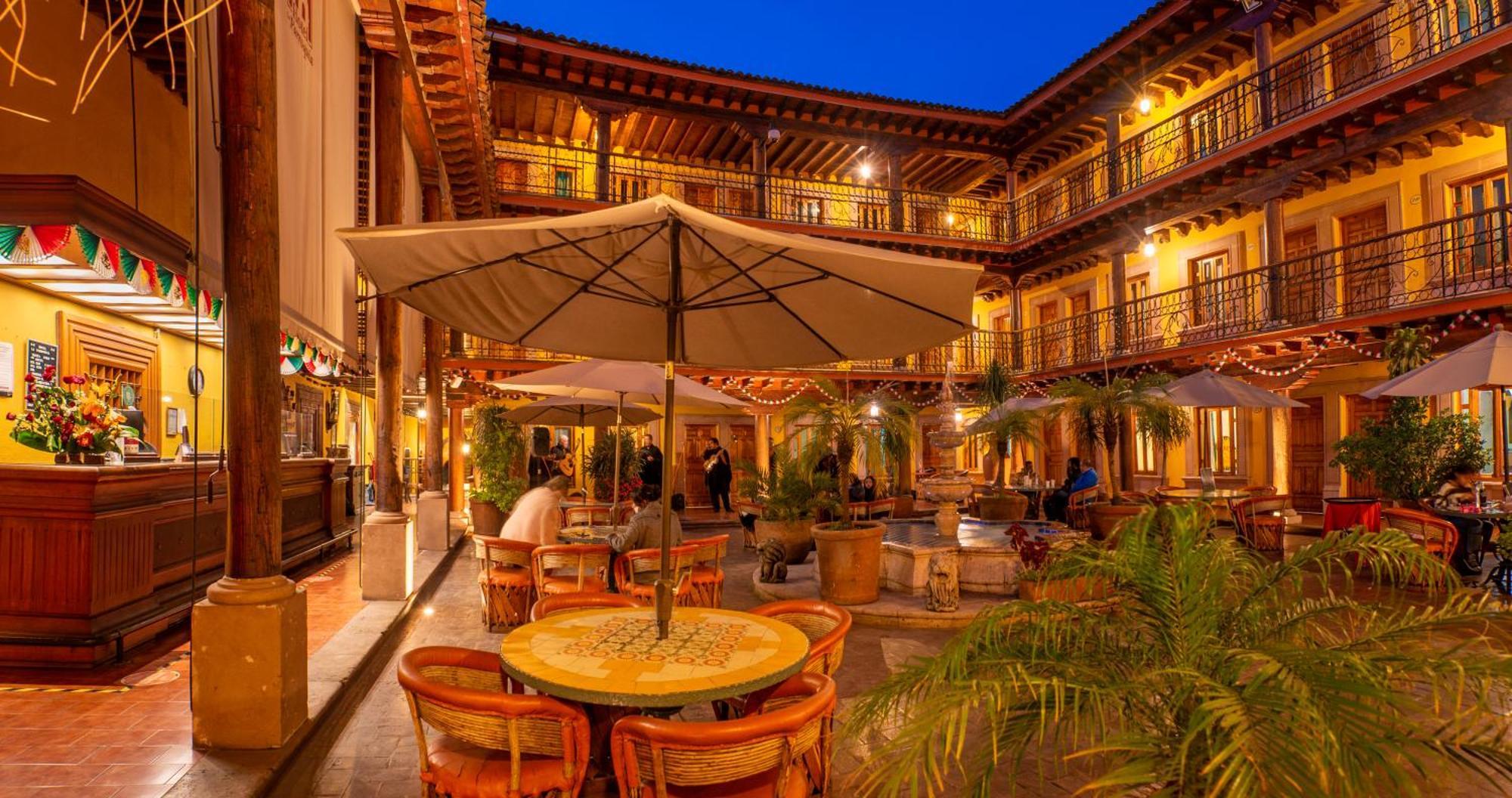La Parroquia Hotel 4*