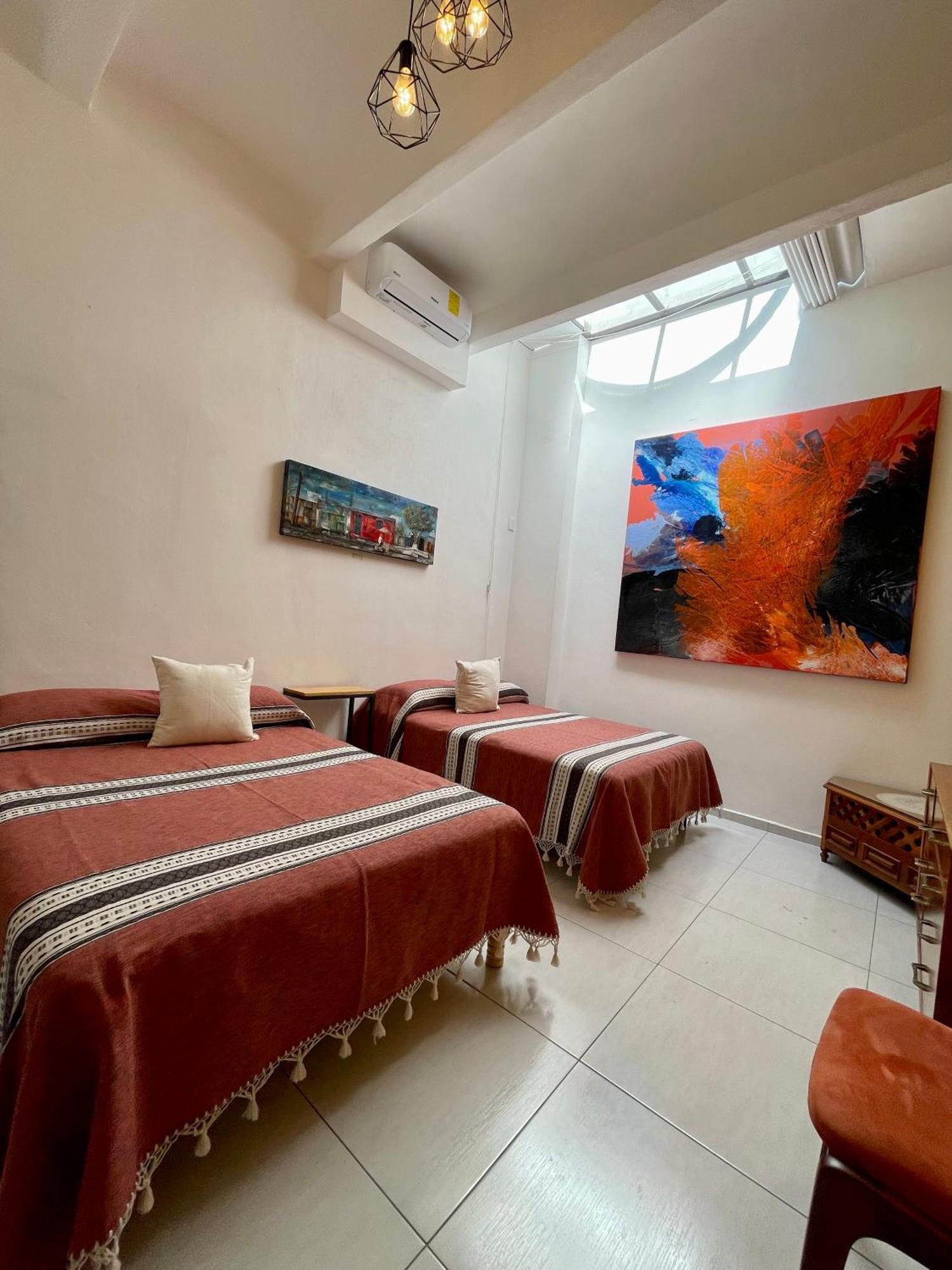 Larimar Gallery Y Boutique Hotel