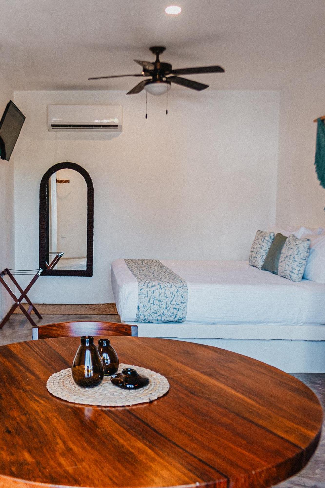 Hotel Hau Holbox, Oceanfront Boutique 4*