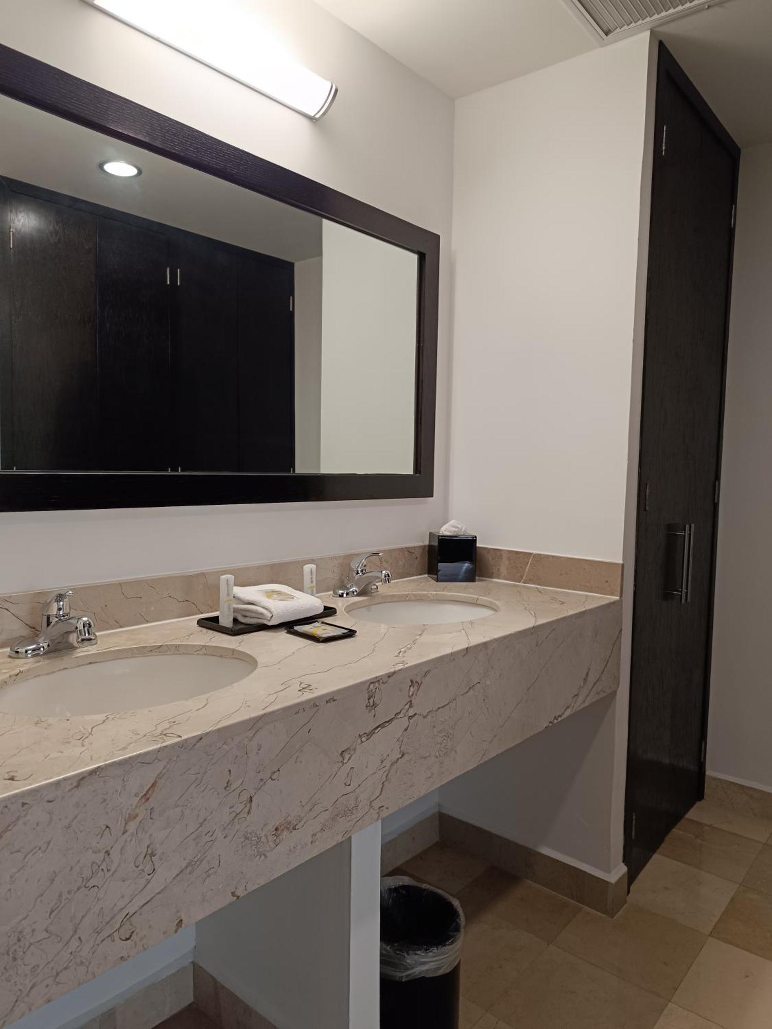 La Quinta By Wyndham Palmas Angelopolis