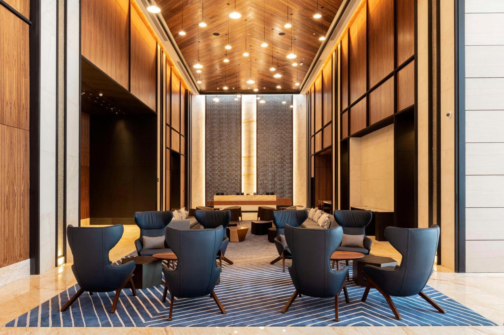 Hilton Valle Hotel 5*