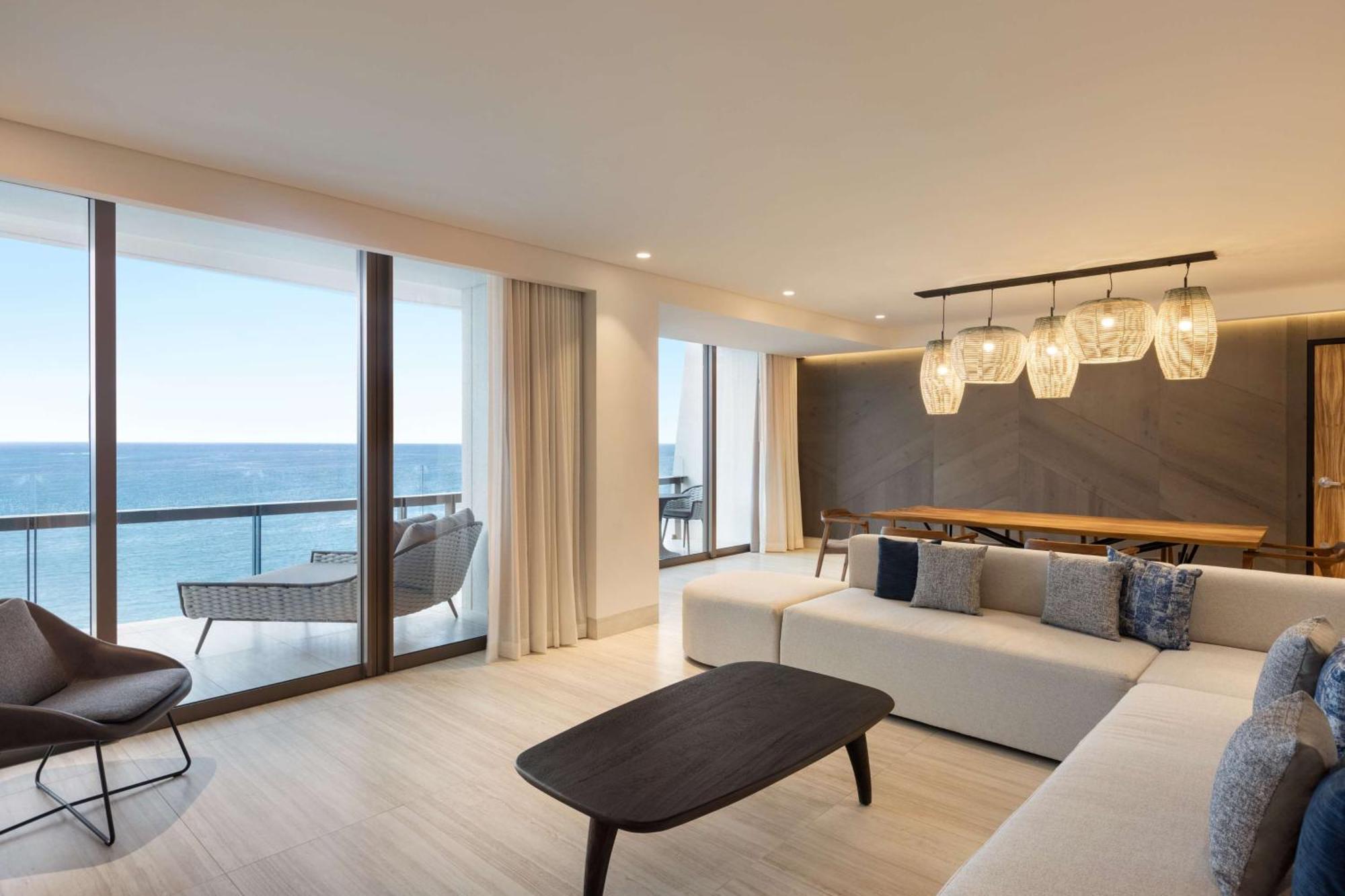 Hilton Cancun, An