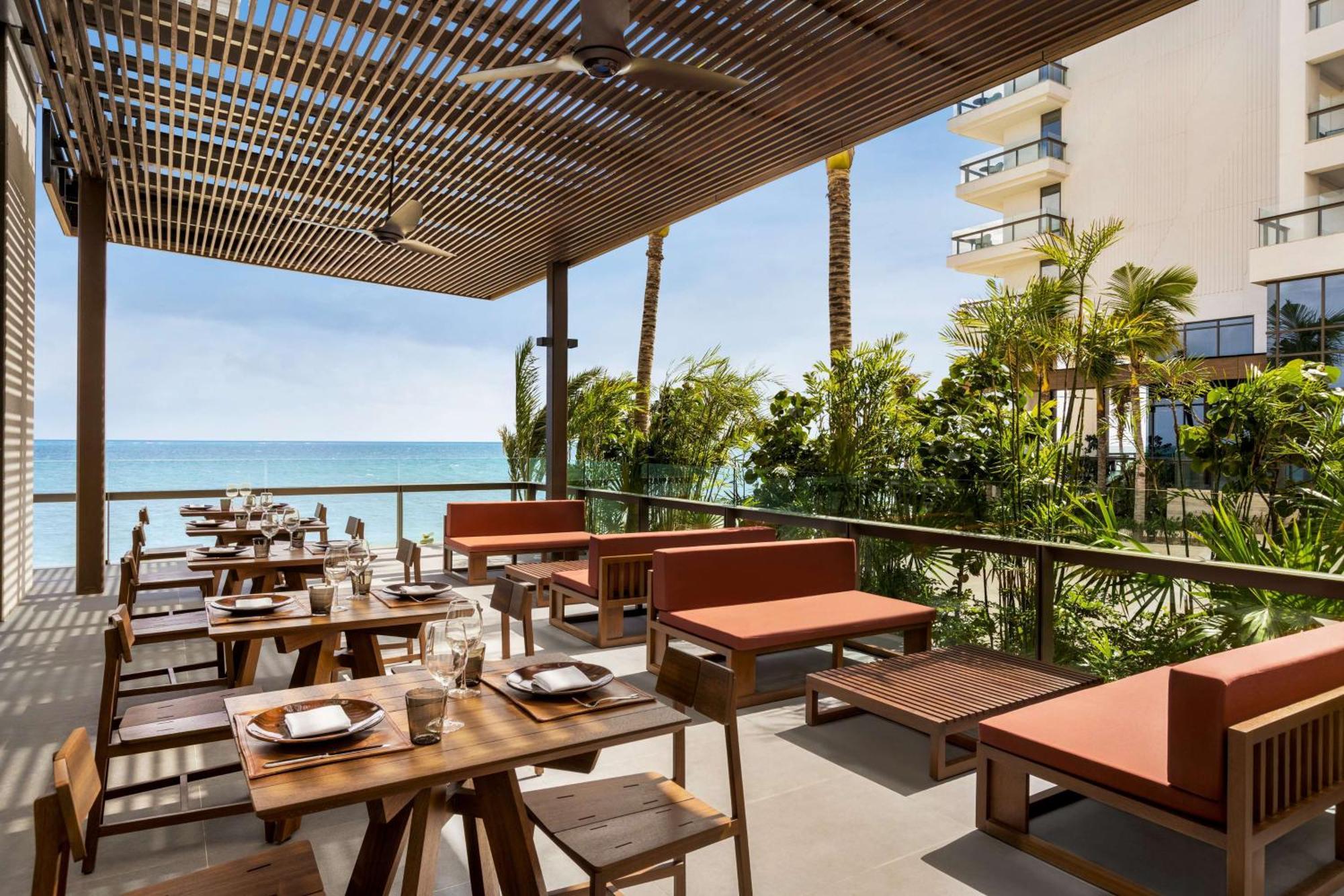 Hilton Cancun, An