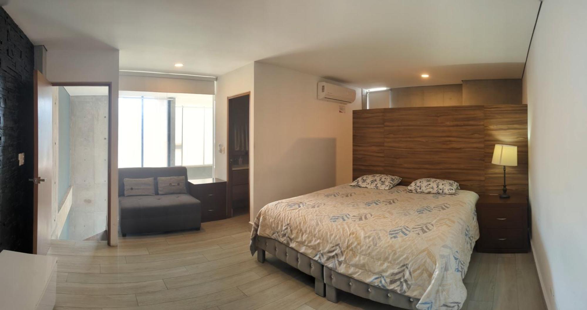 Luxury Loft Living At Landmark High Rise Apartment