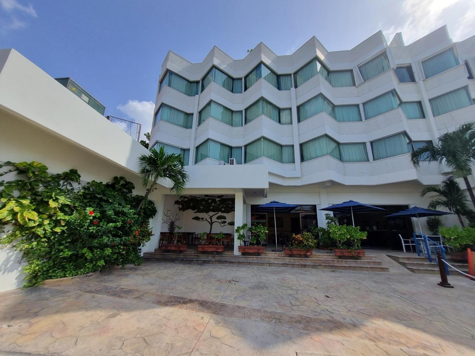 Plaza Hotel Cozumel