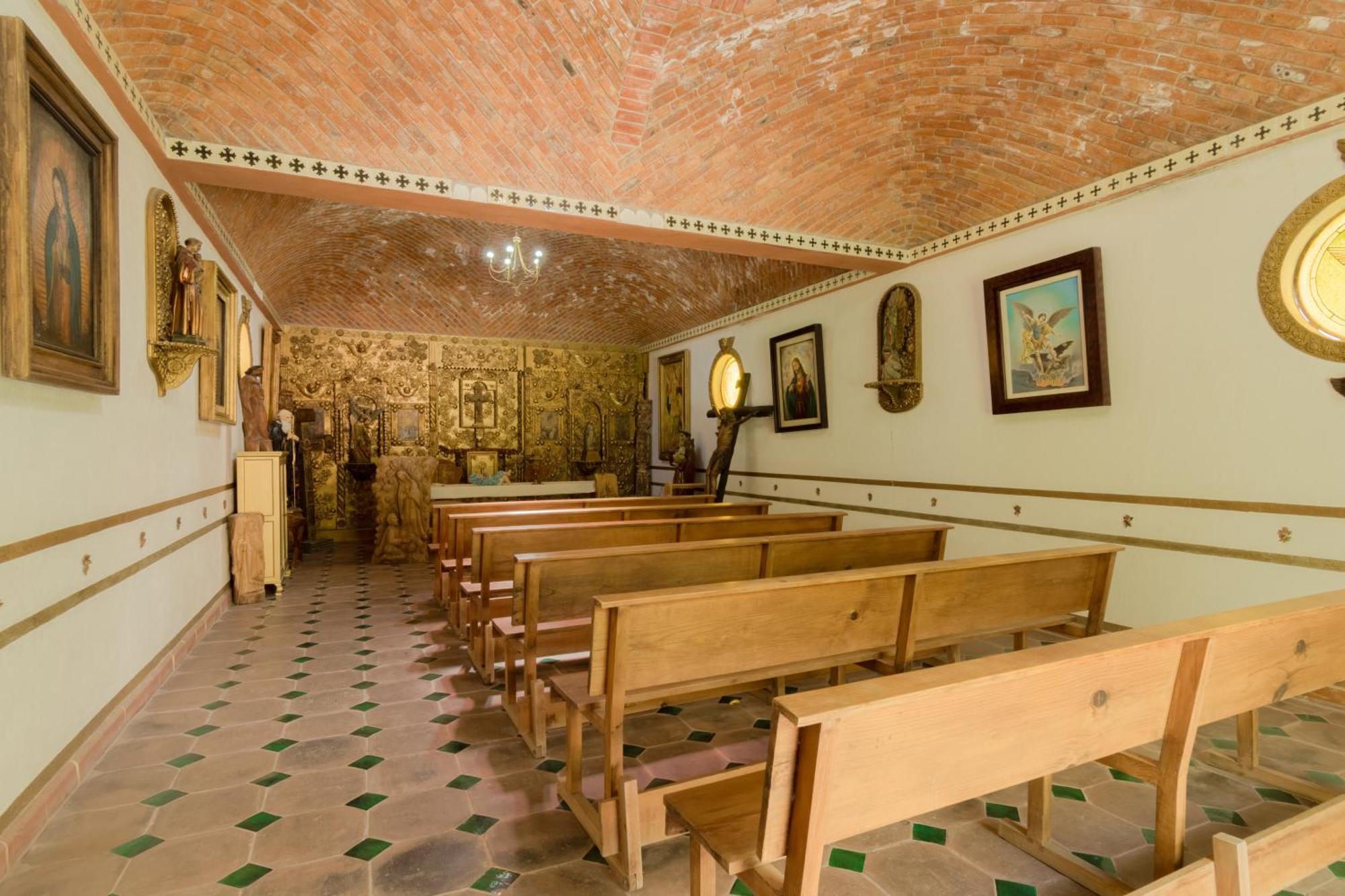 Atotonilco & Club
