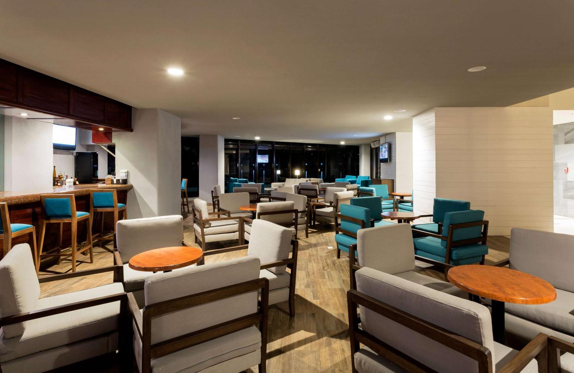 Doubletree By Hilton 4*