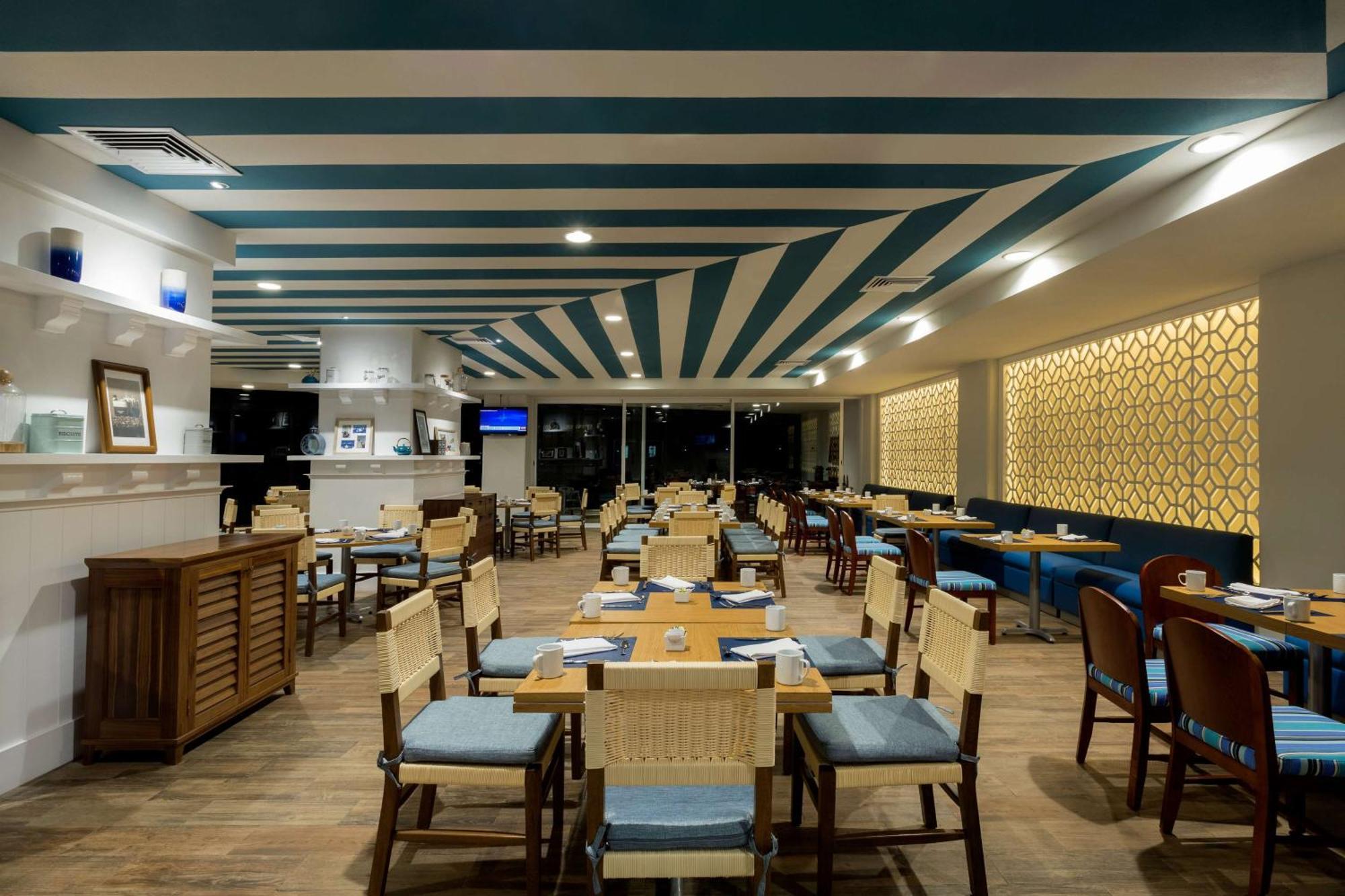 Doubletree By Hilton 4*