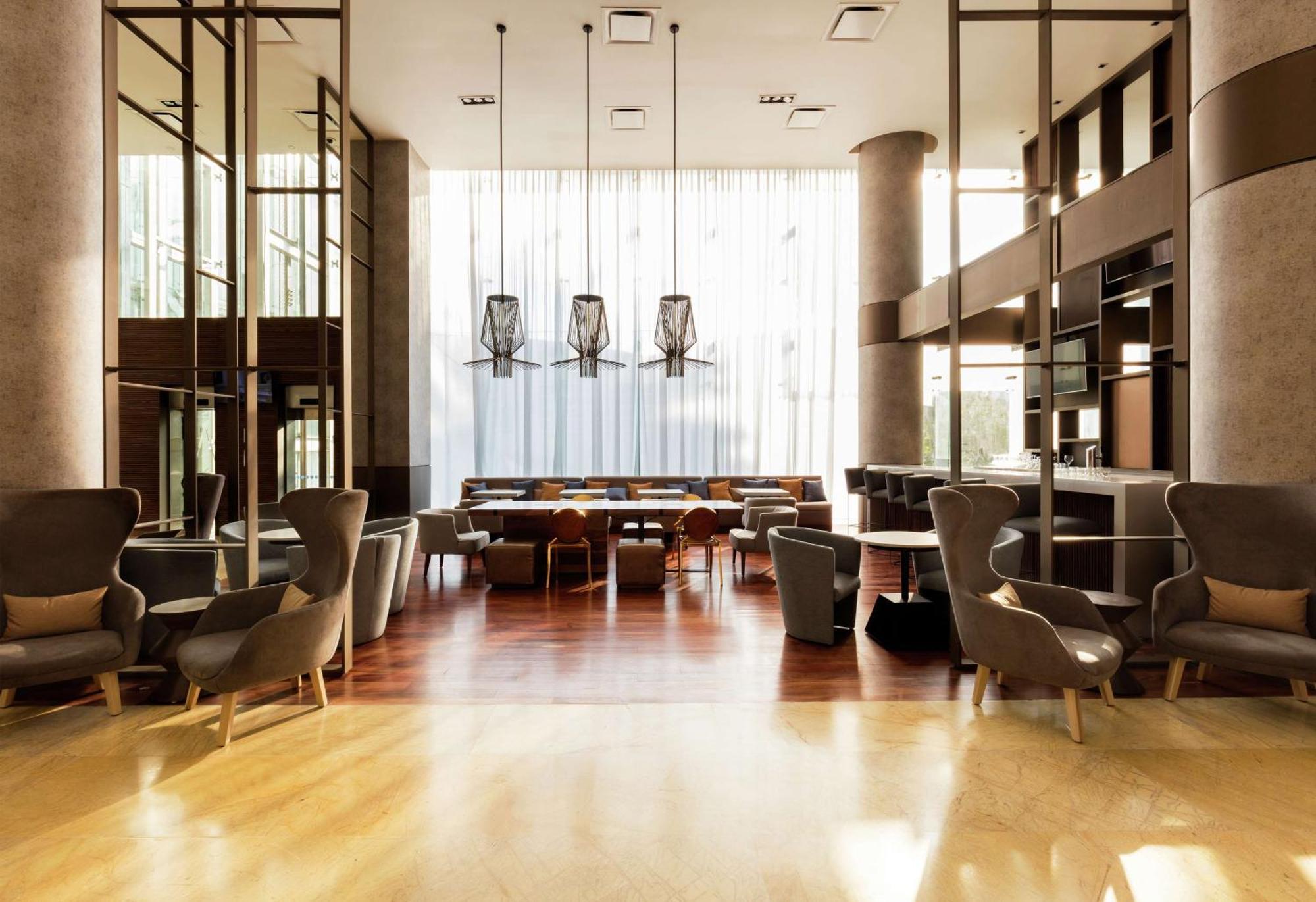 Doubletree By Hilton Santa Fe Mexico City