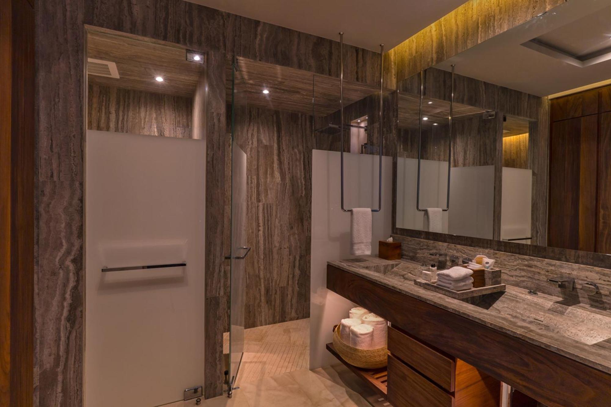The Residences At Solaz, A Luxury Collection Resort, Cabos Hotel