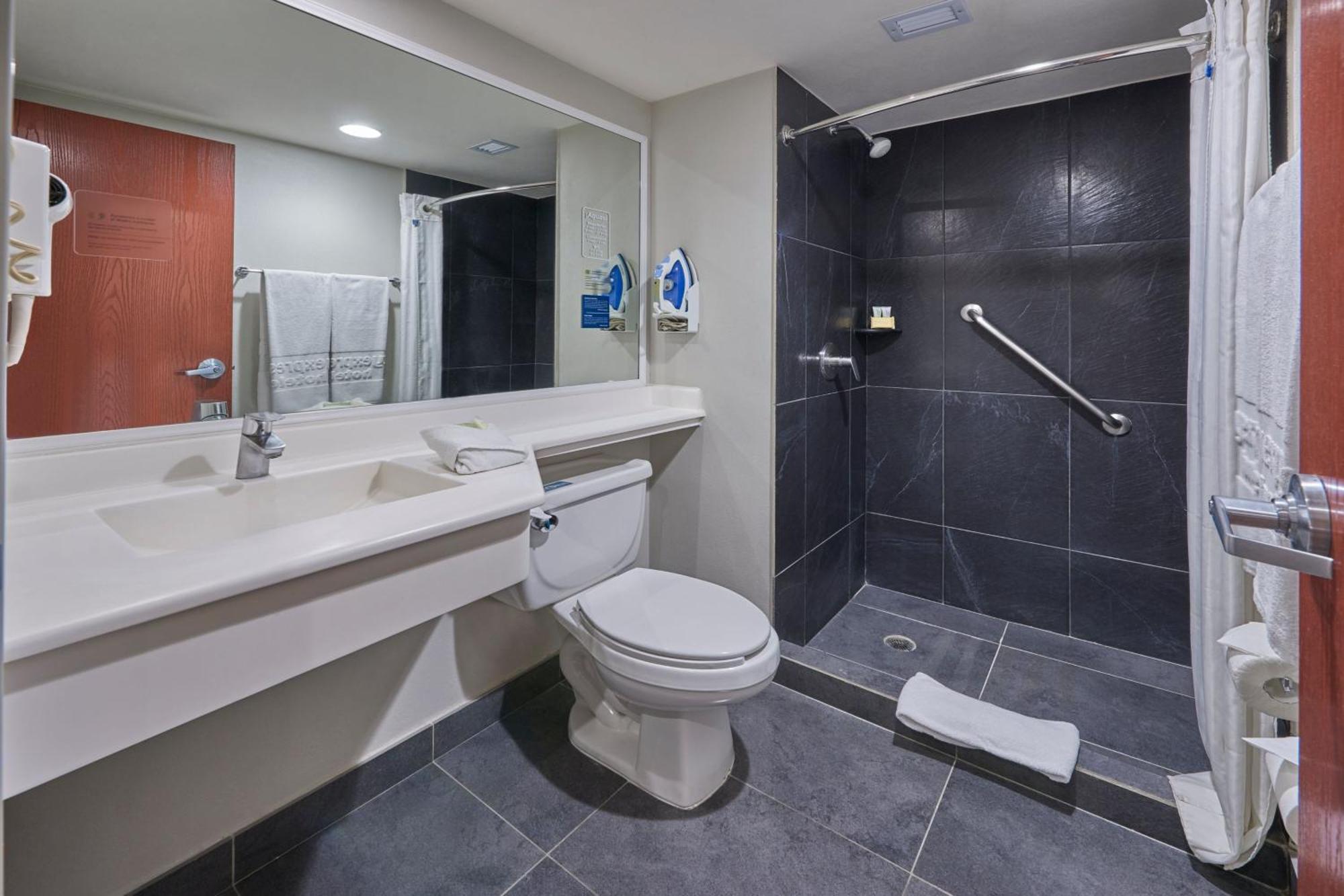 Express By Marriott Hotel