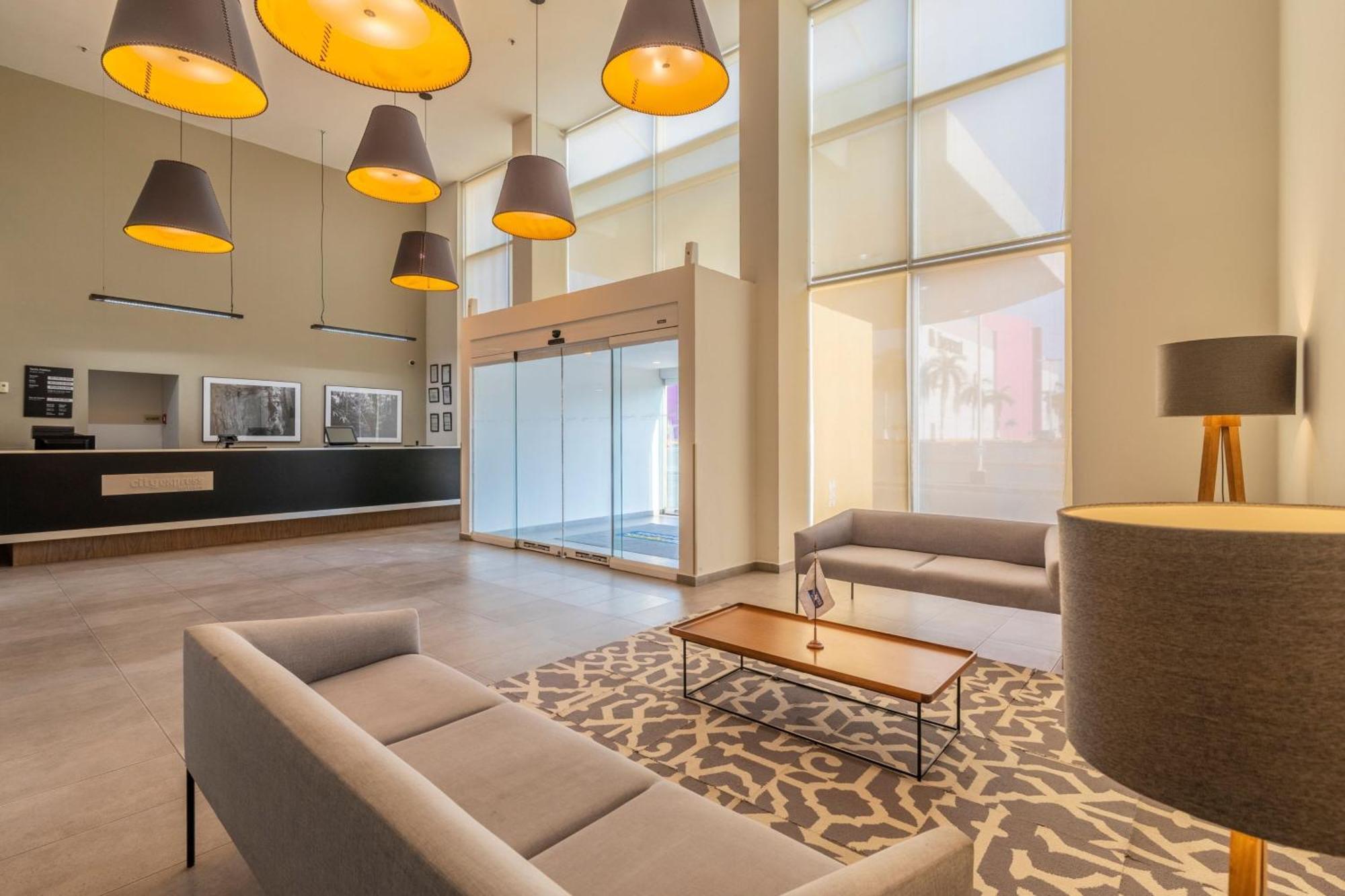 Hotel Express By Marriott 4*