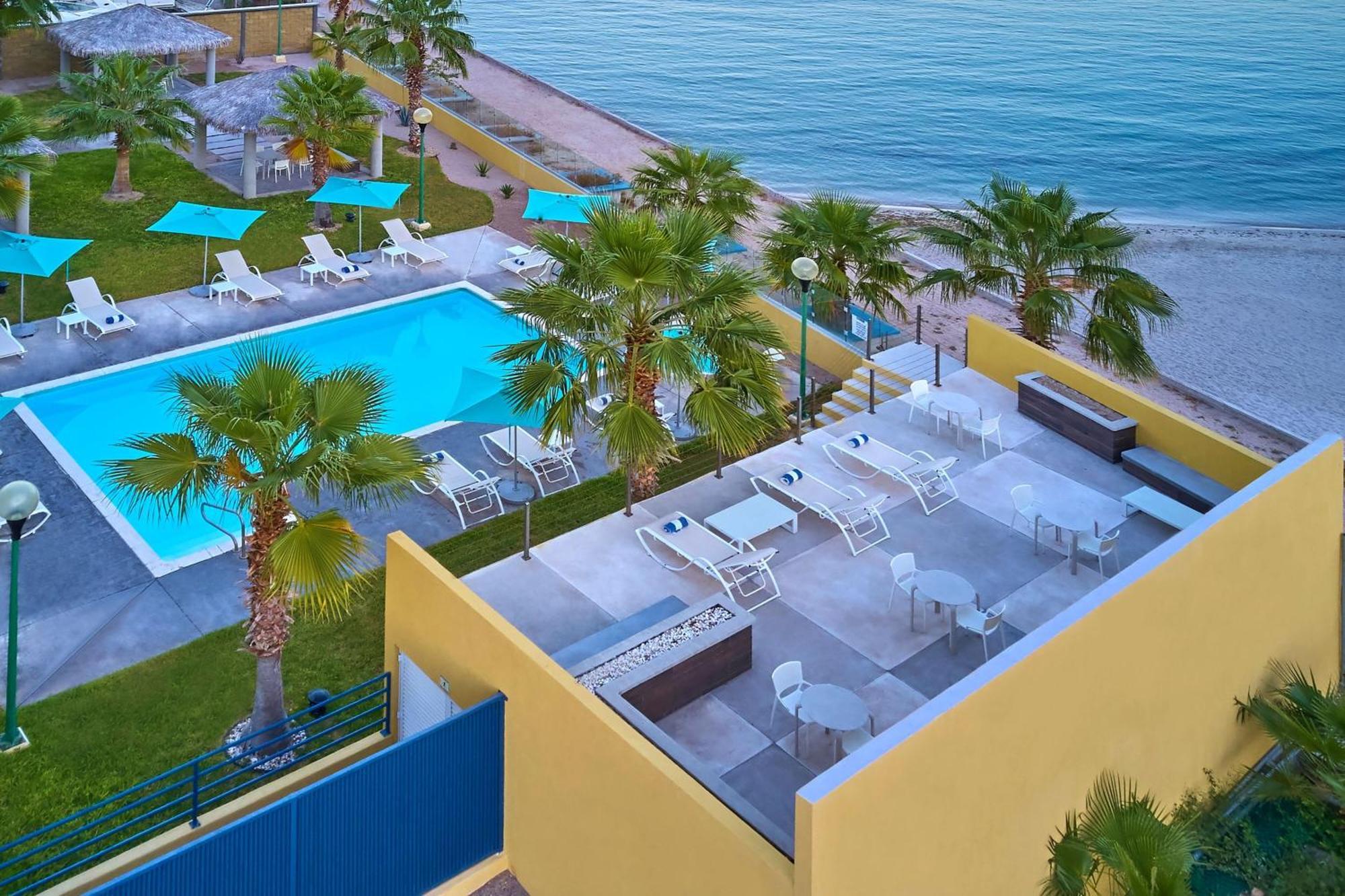 Express By Marriott Hotel 4*