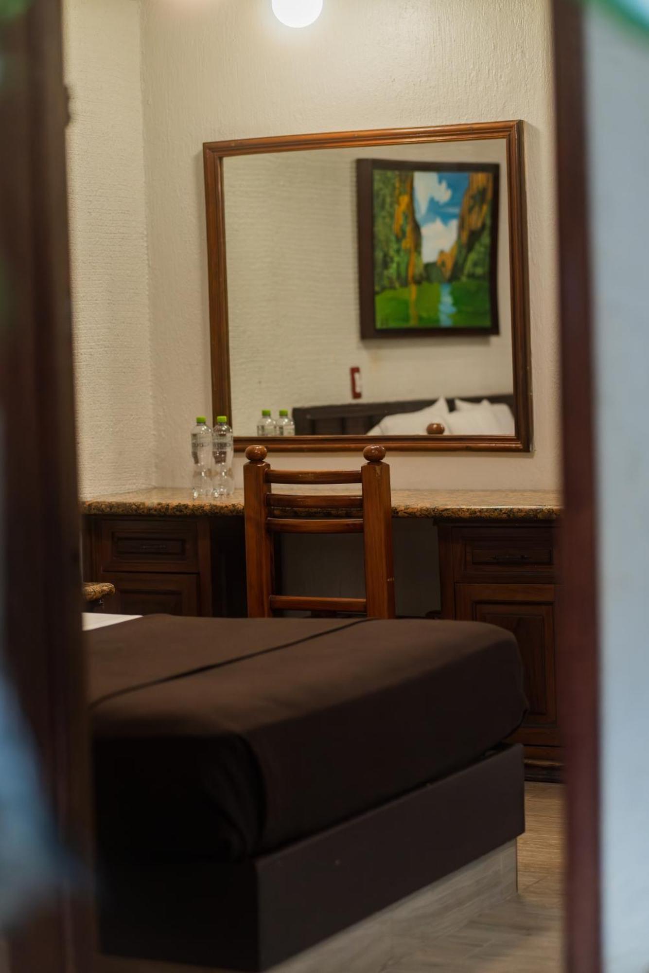 Don Quijote Plaza - Centro Historico 3*