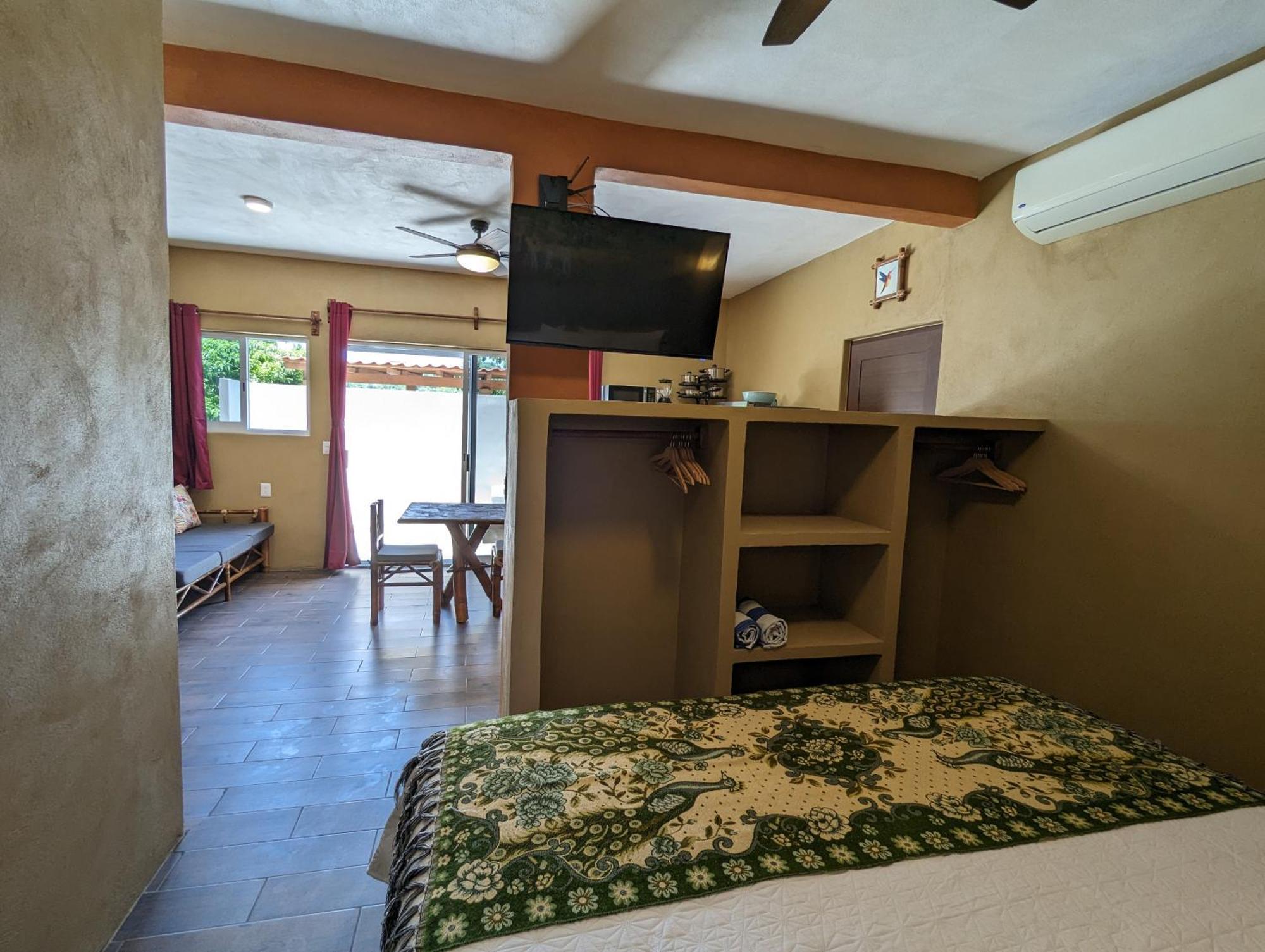 Bed & Breakfast Casa Arcoiris Zihuatanejo