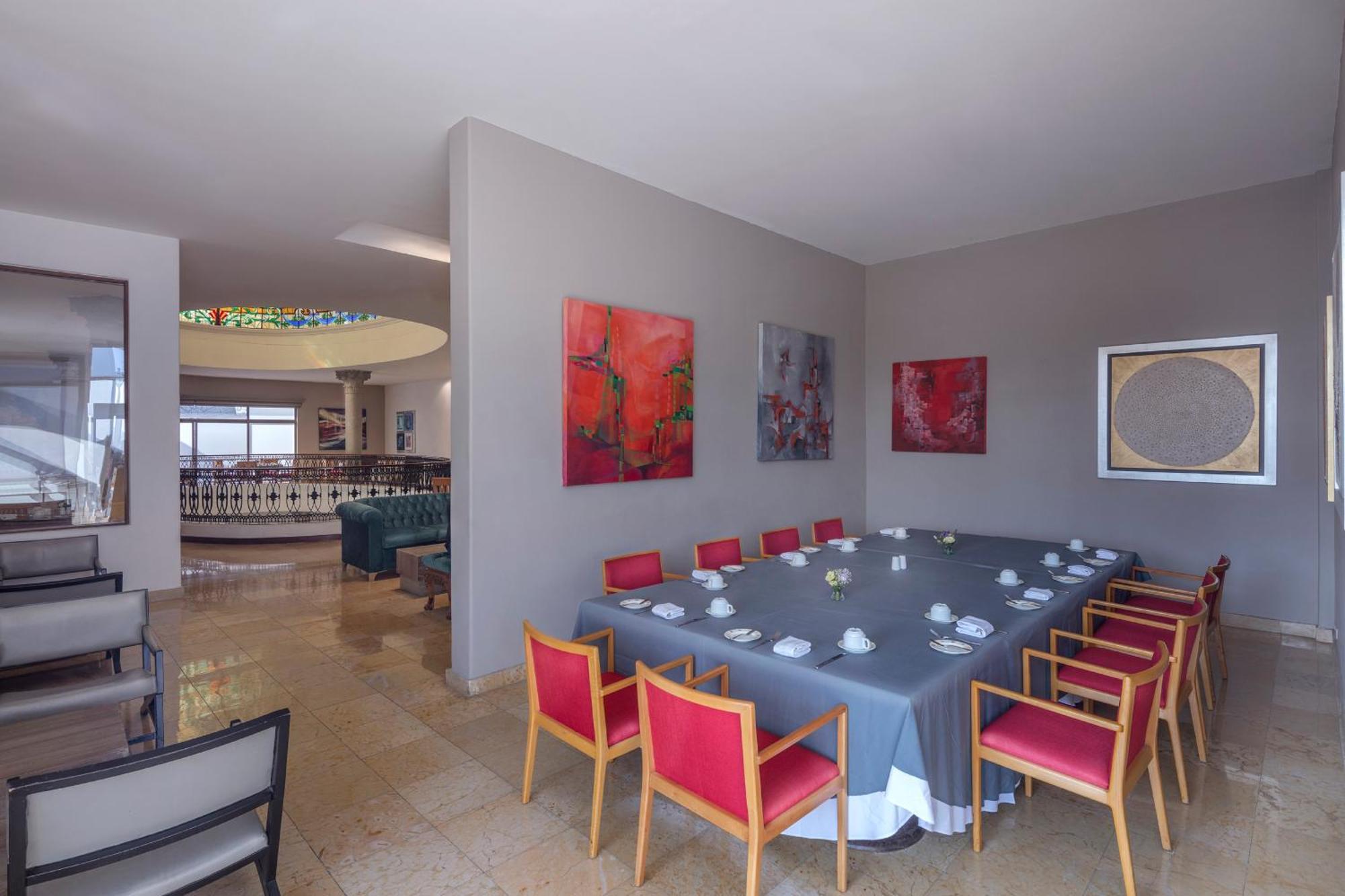 Presidente Intercontinental By Ihg Hotel