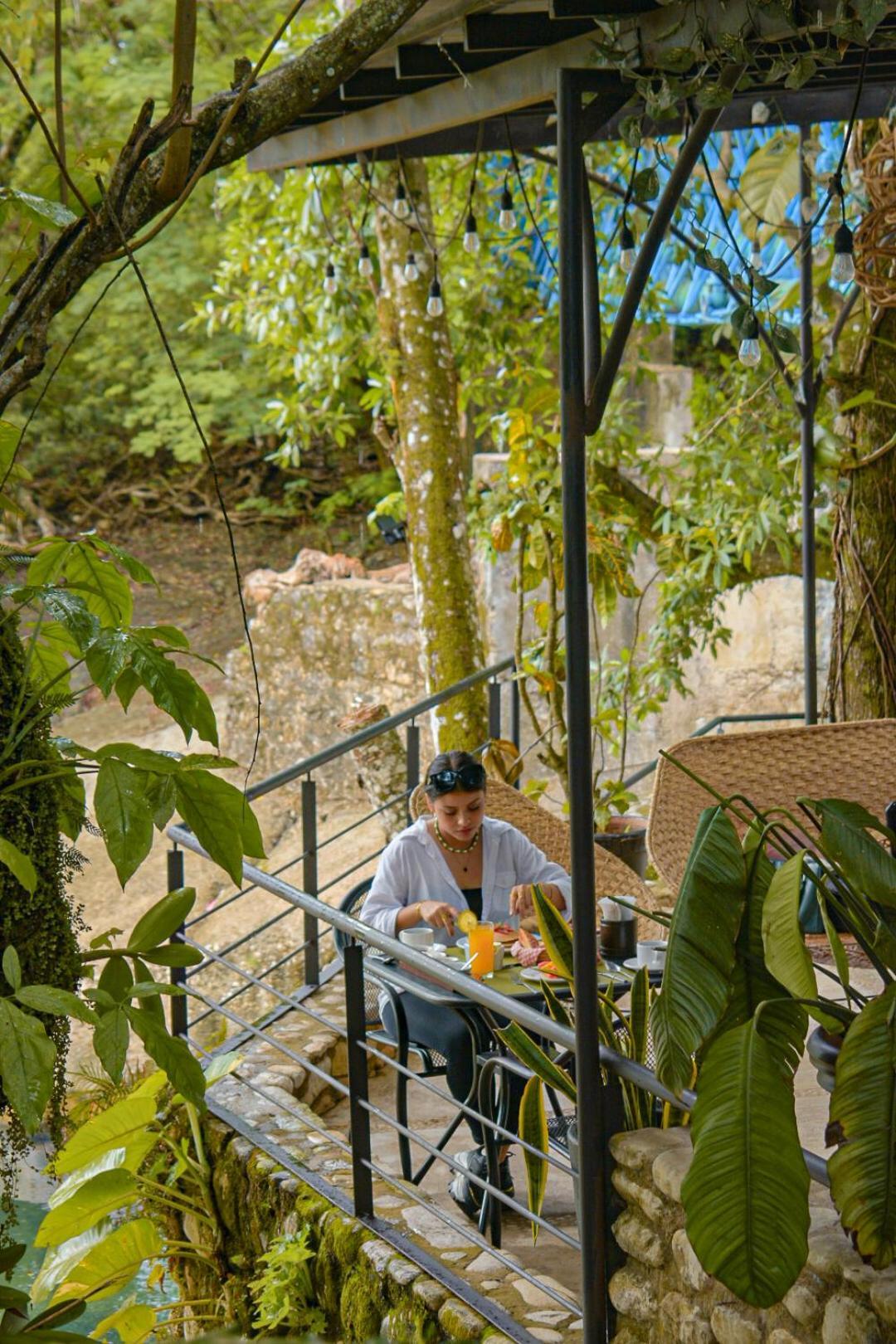 Hotel Nututun 4*