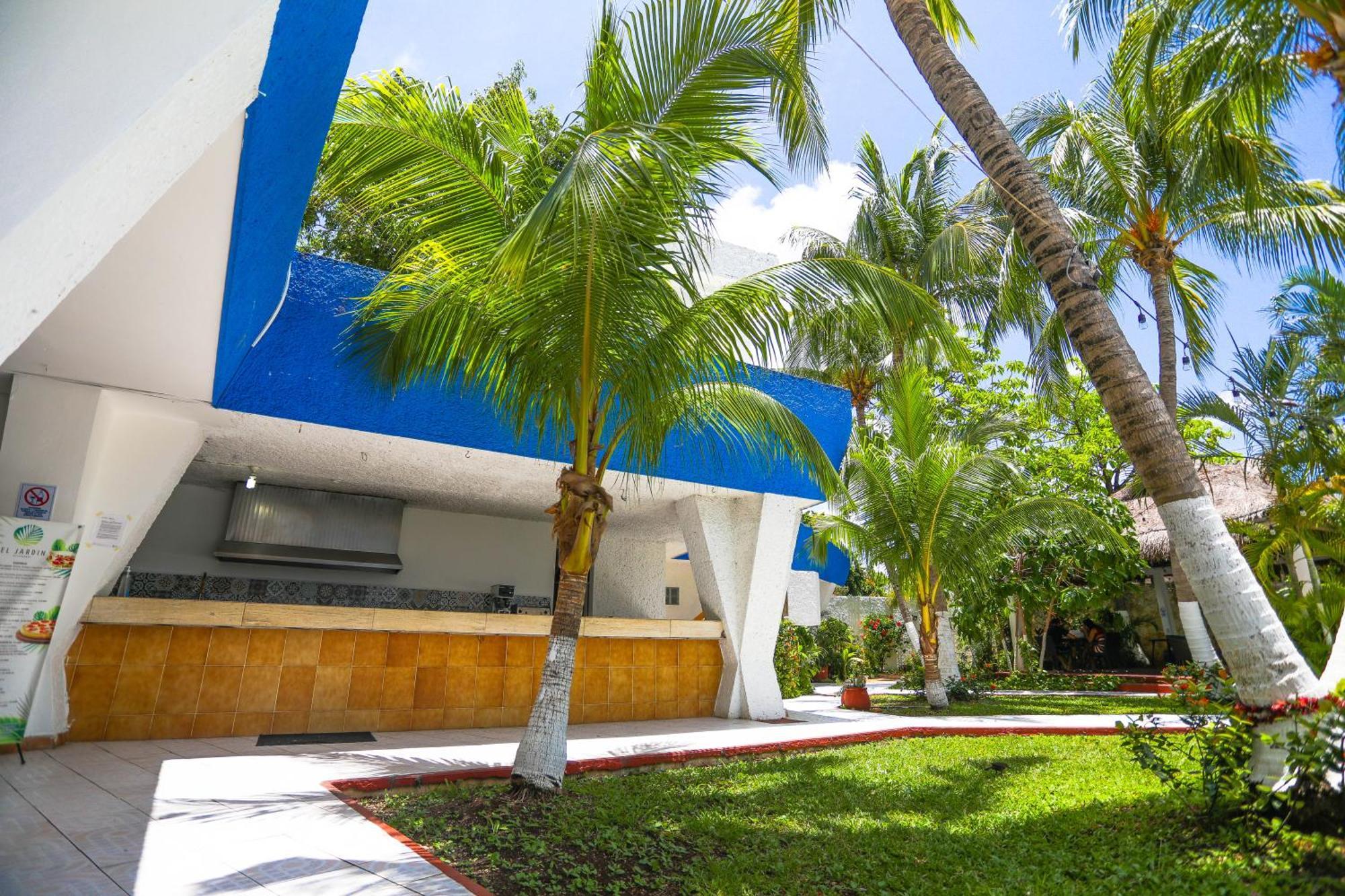 Caribe Internacional 3* Cancun