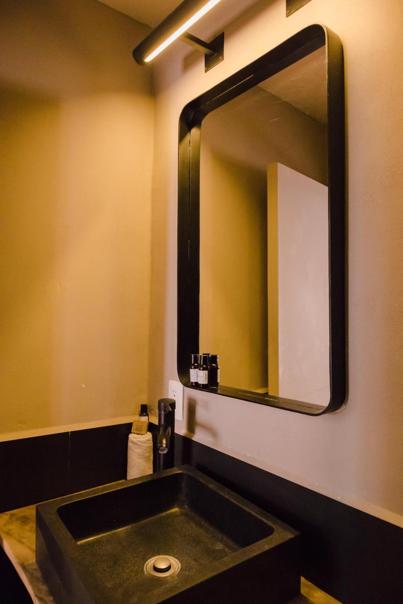 Mikaella Hotel 5*