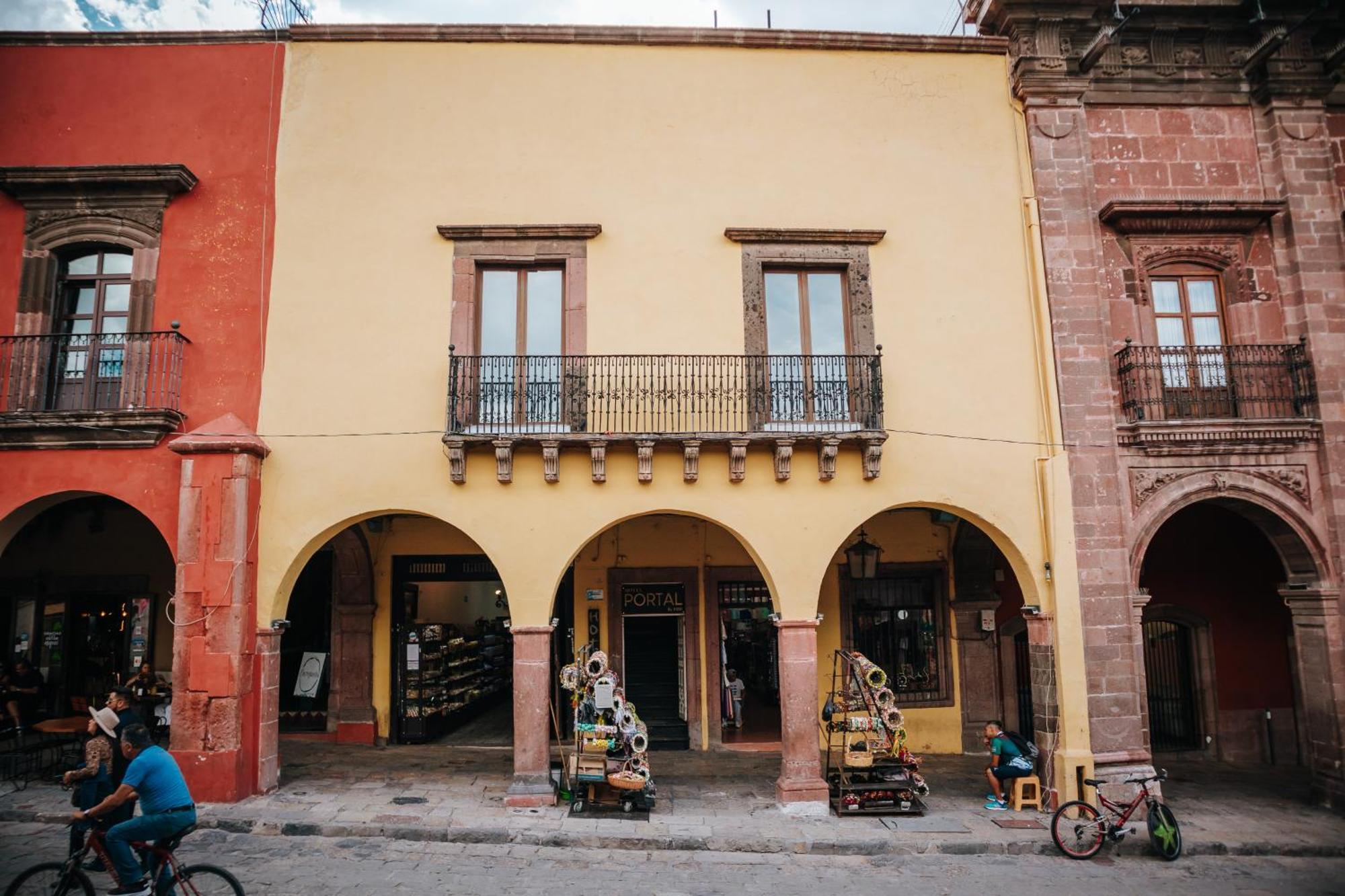 Hotel Del Portal