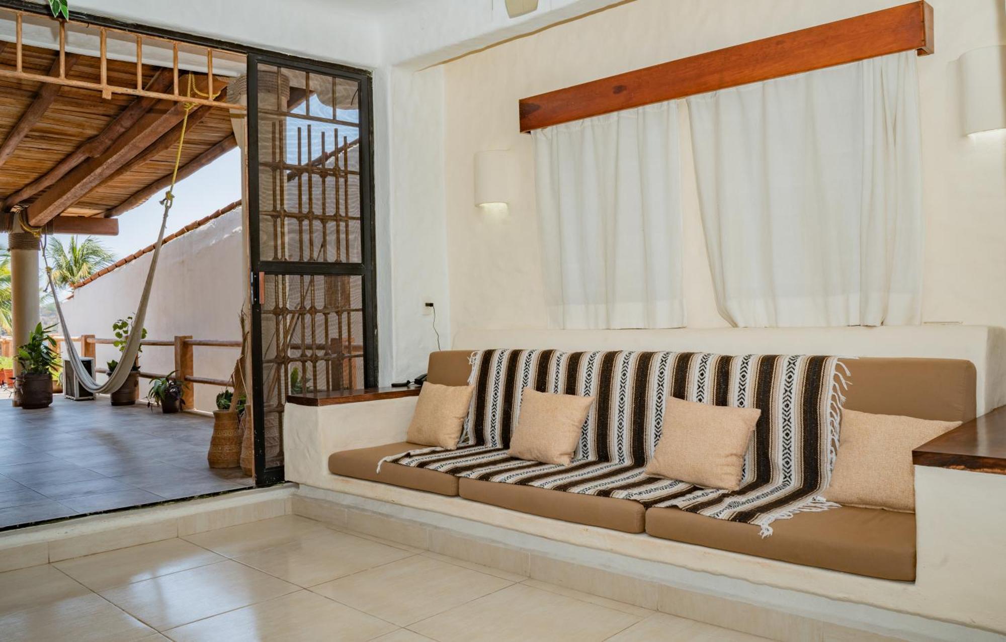 Aparthotel Arena Zihuatanejo