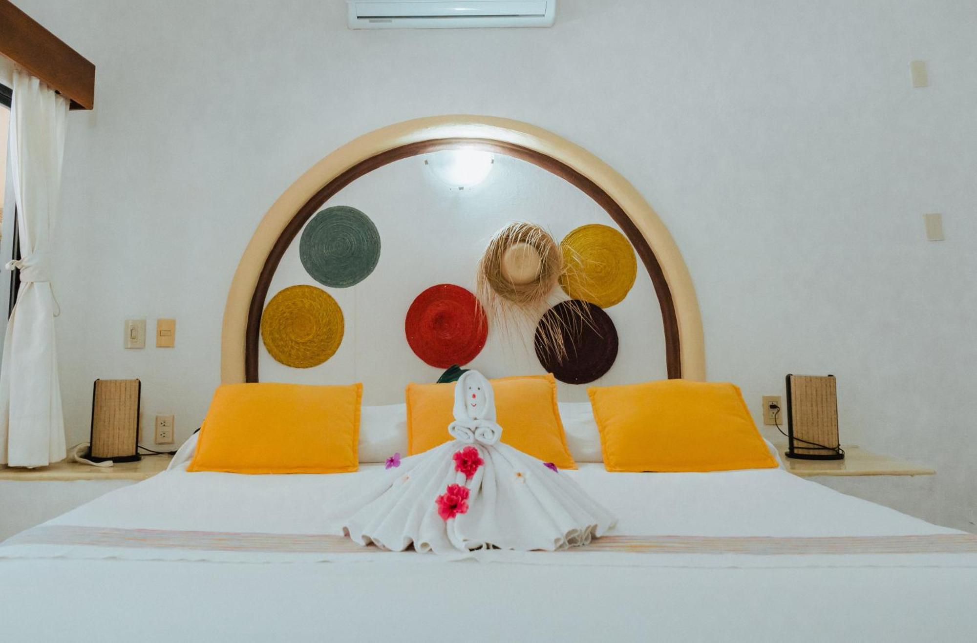 Arena Aparthotel