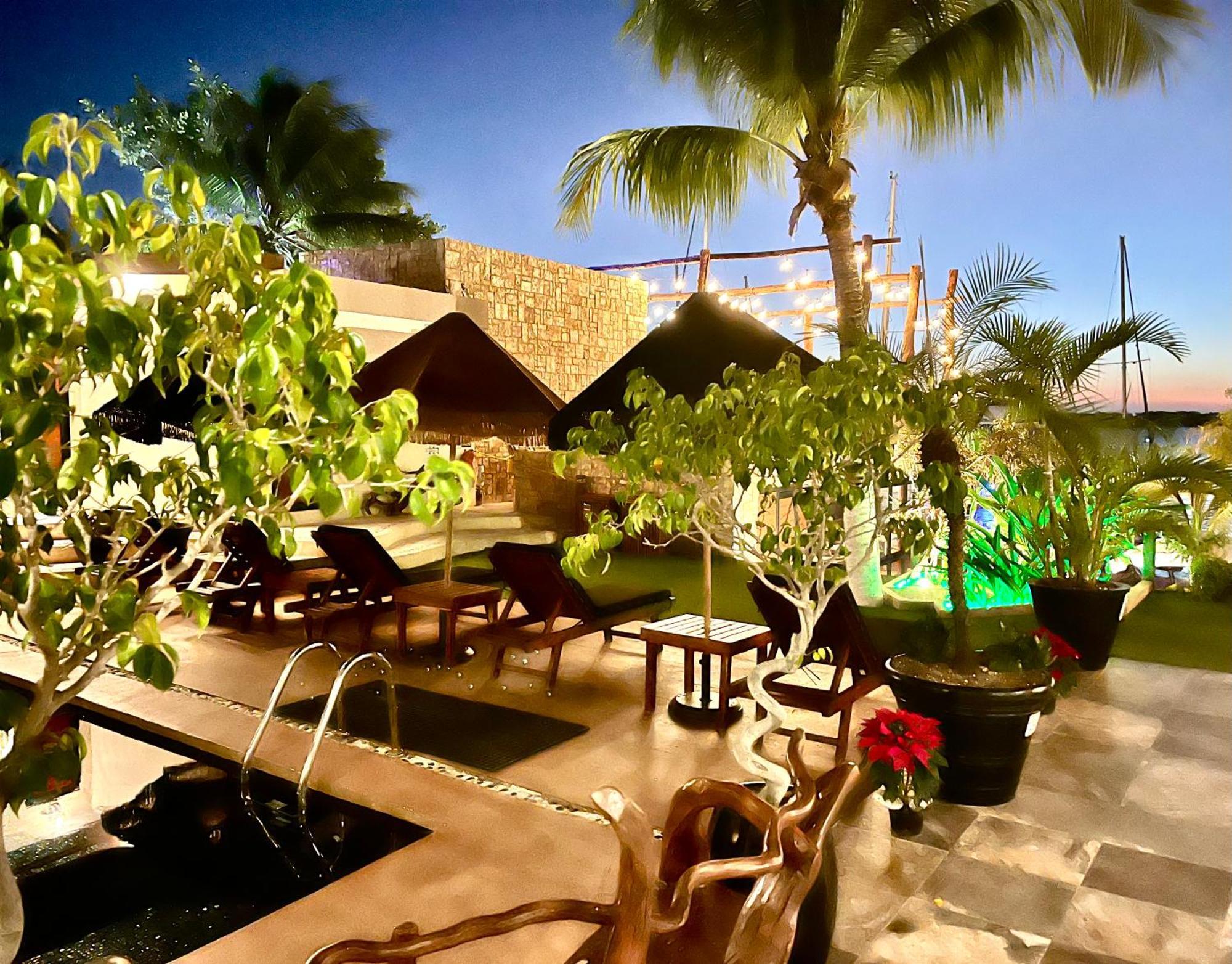 Bahia Tolok Aparthotel