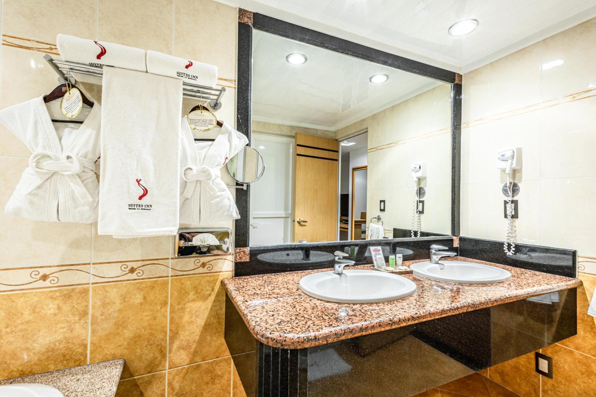 Hotel La Muralla & 5*