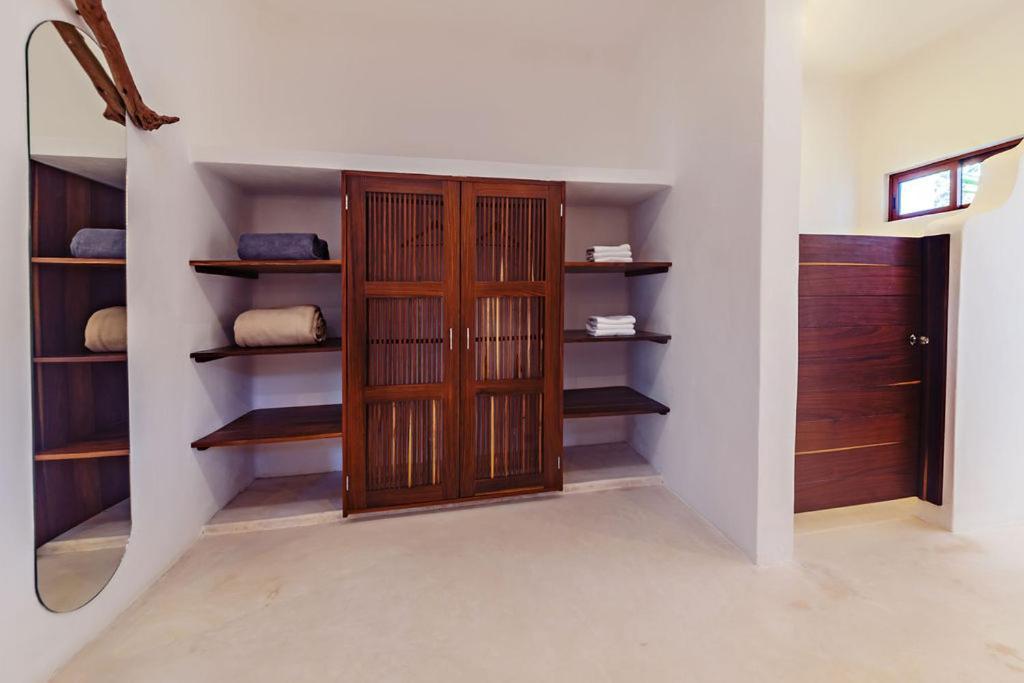 Hotel Mi Kasa Tu Kasa By Nah 4*