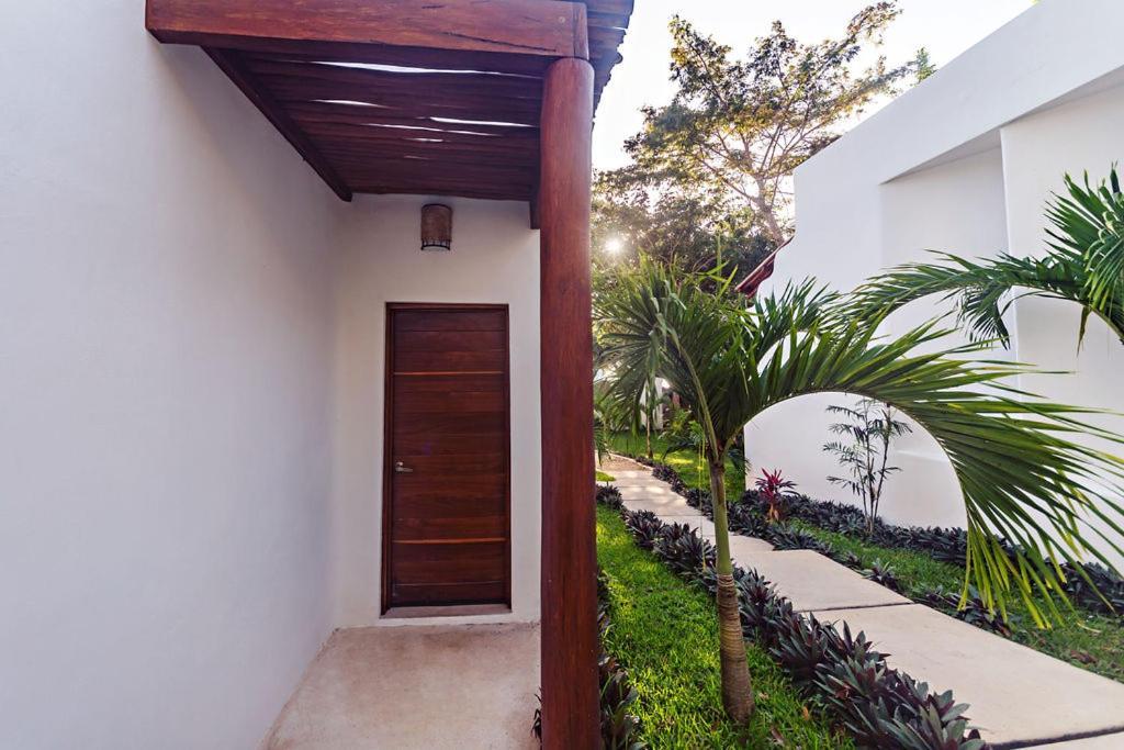 Mi Kasa Tu Kasa By Nah Hotel